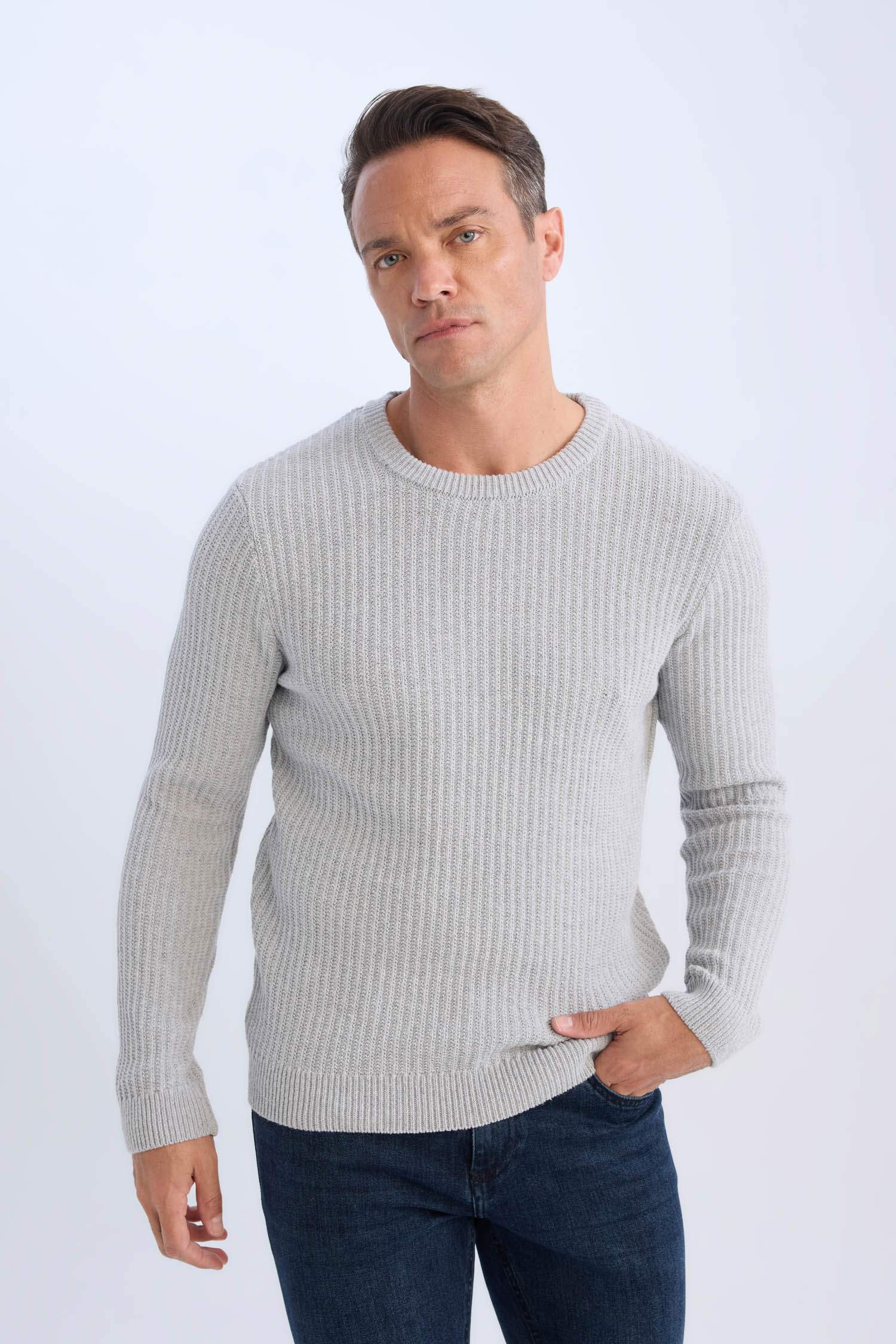 Standart Fit Bisiklet Yaka Triko Kazak