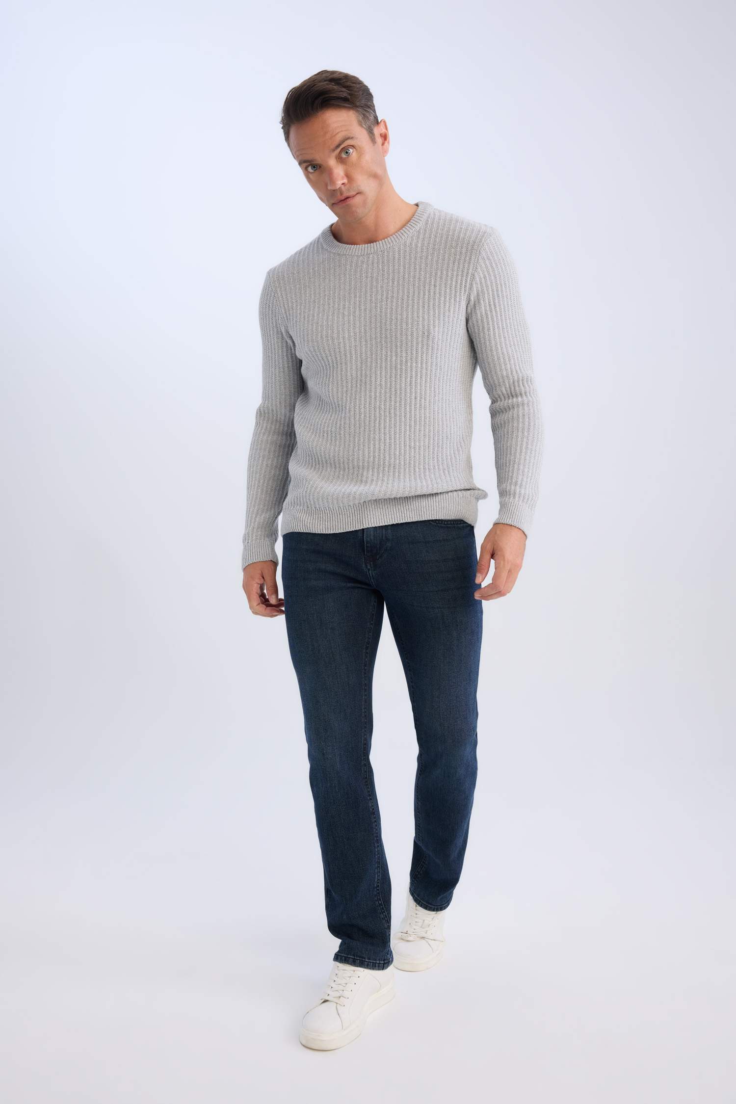 Standart Fit Bisiklet Yaka Triko Kazak