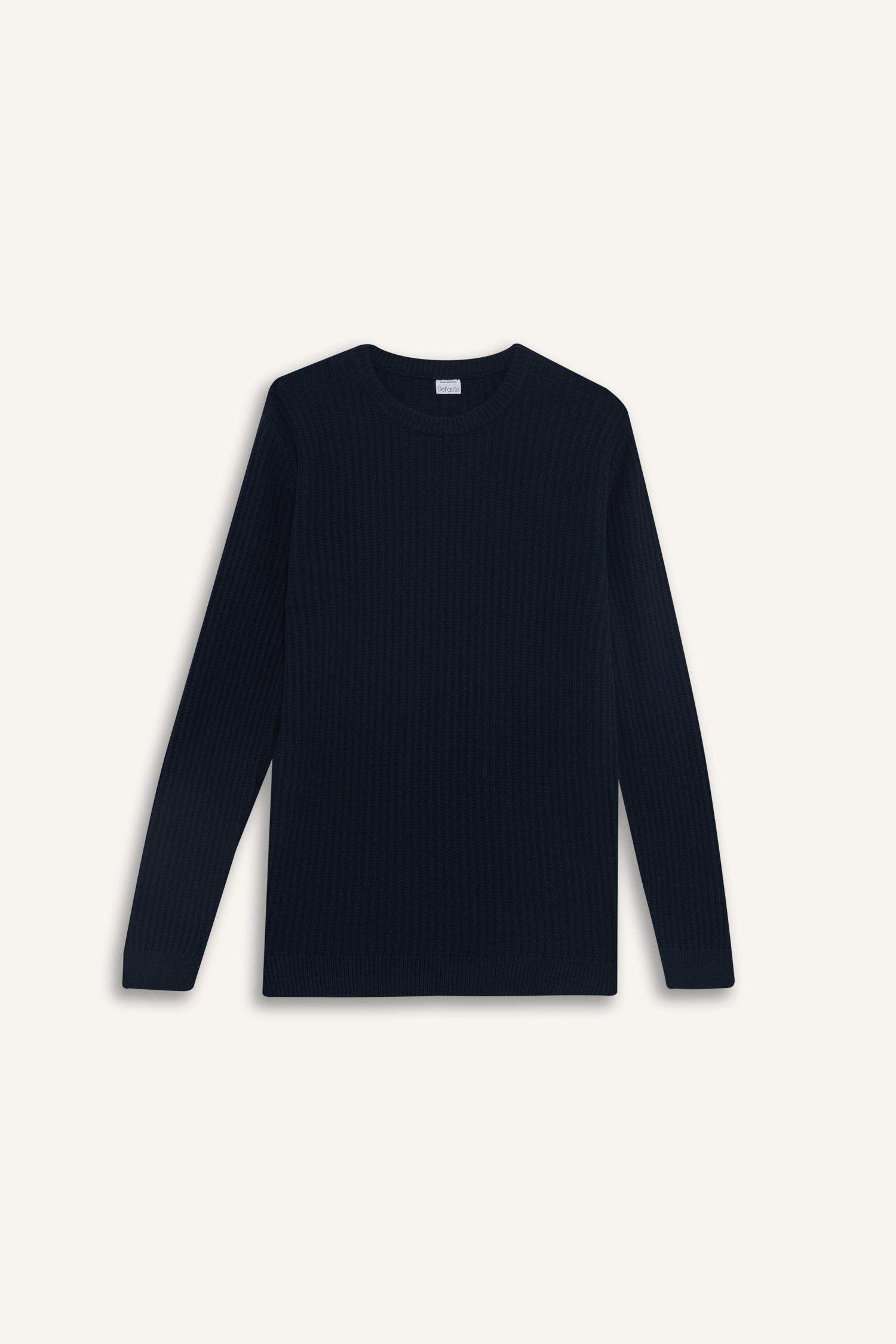 Standard Fit Crew Neck Knitwear Pullover
