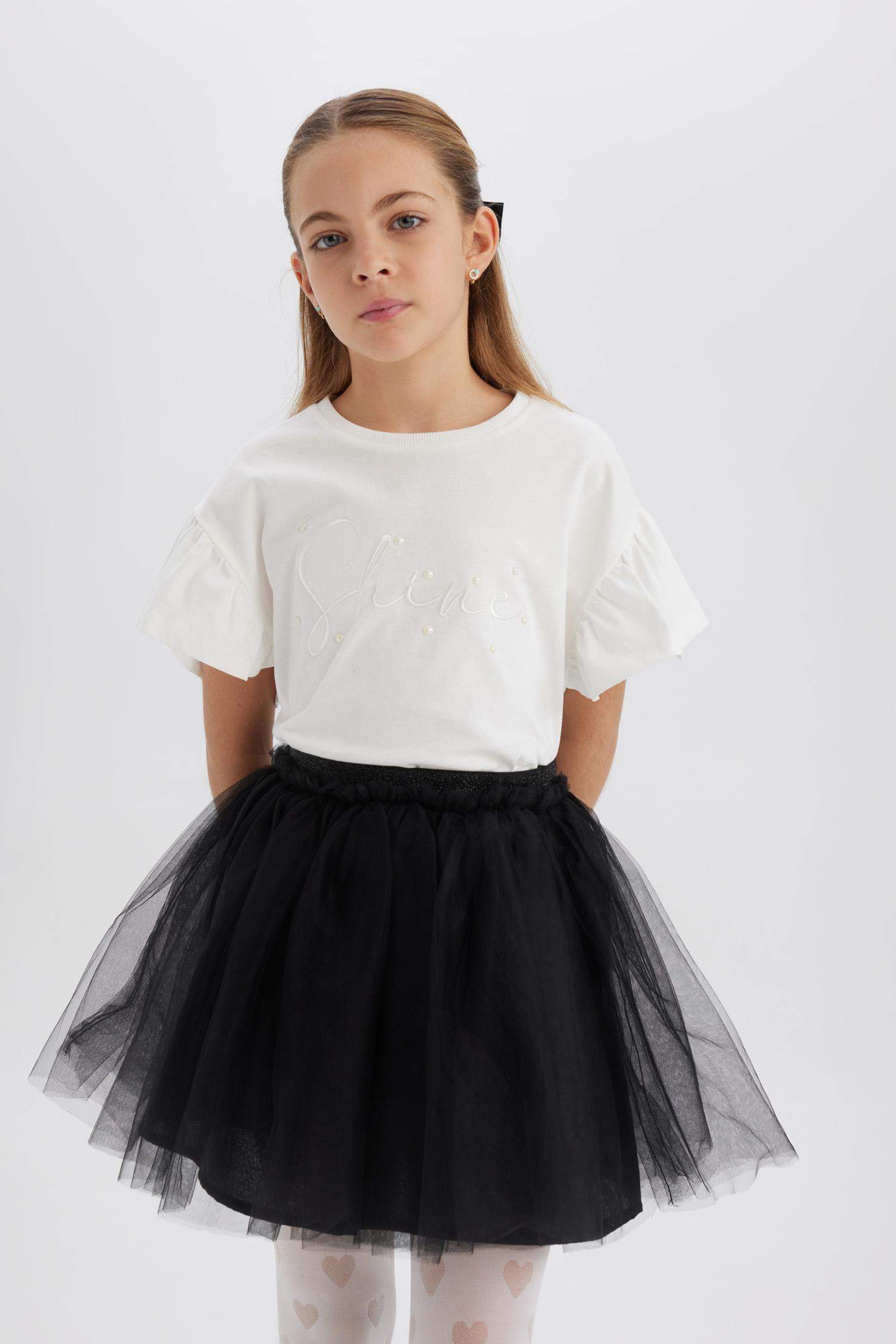 تيشيرت نص كم مطبوع قصة عادية برقبة مستديرة