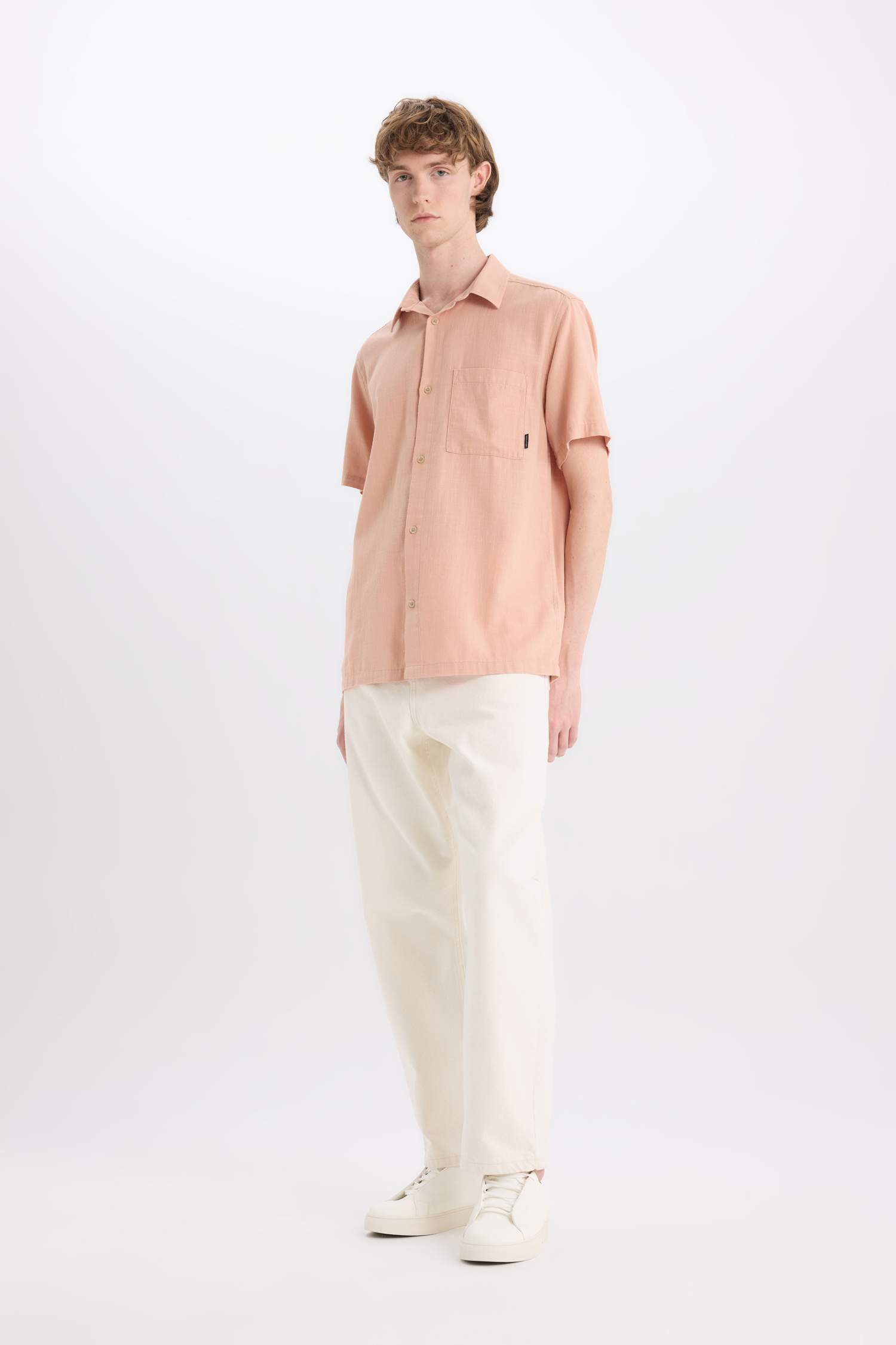 слим пішімі негізгі Қысқа жеңді жейде