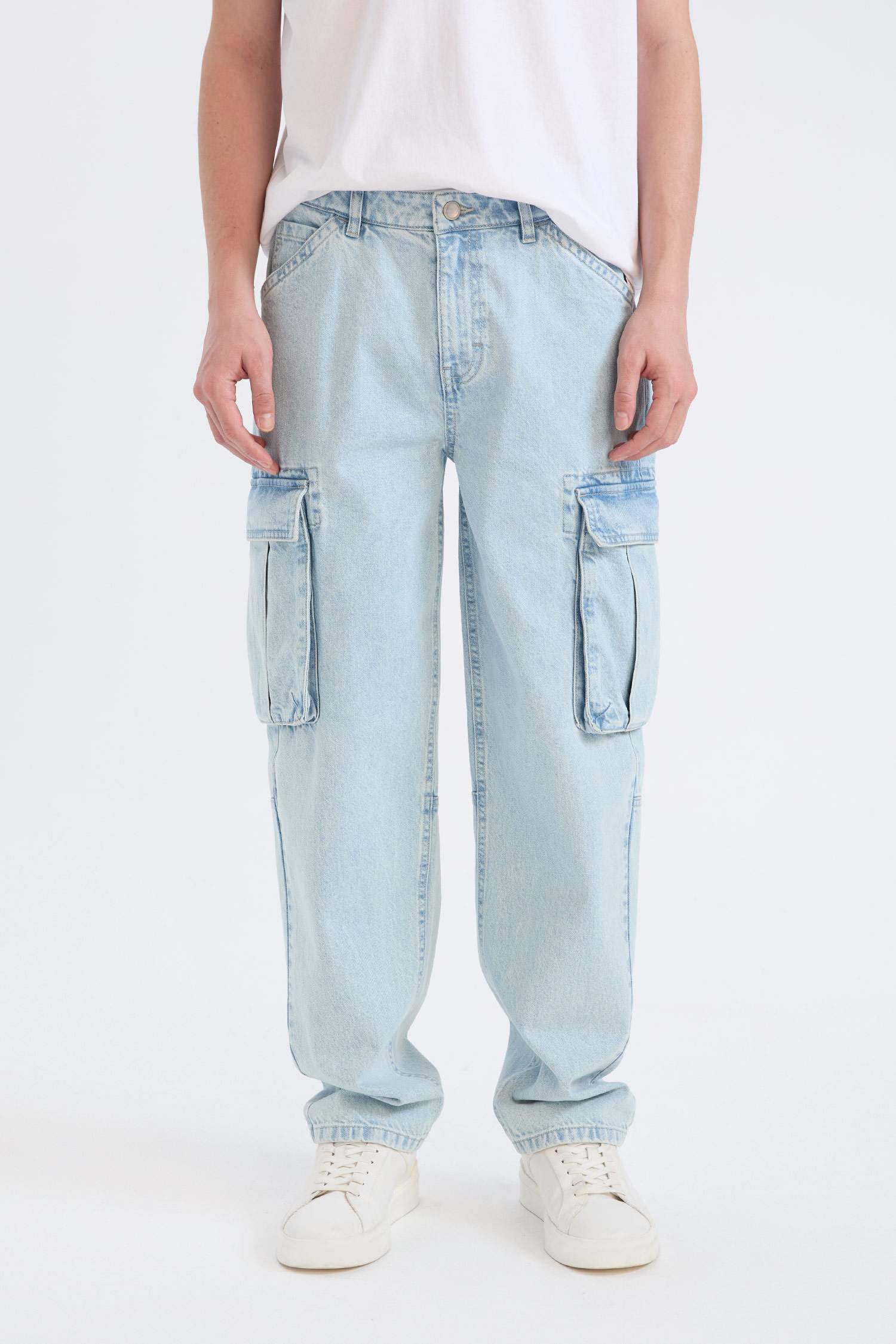 Релаксированная Посадка Джинсы С Широкими Штанинами