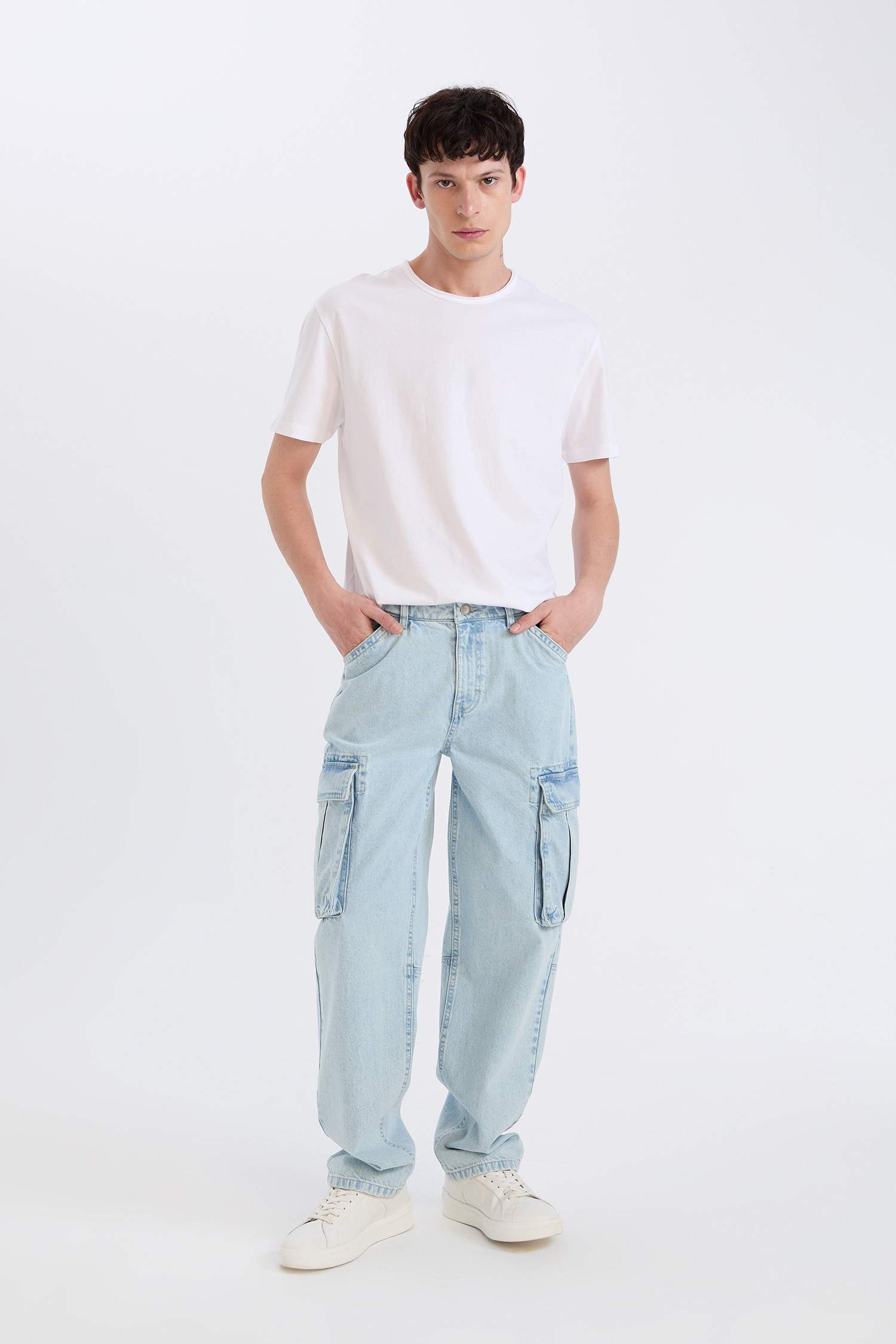 Релаксированная Посадка Джинсы С Широкими Штанинами