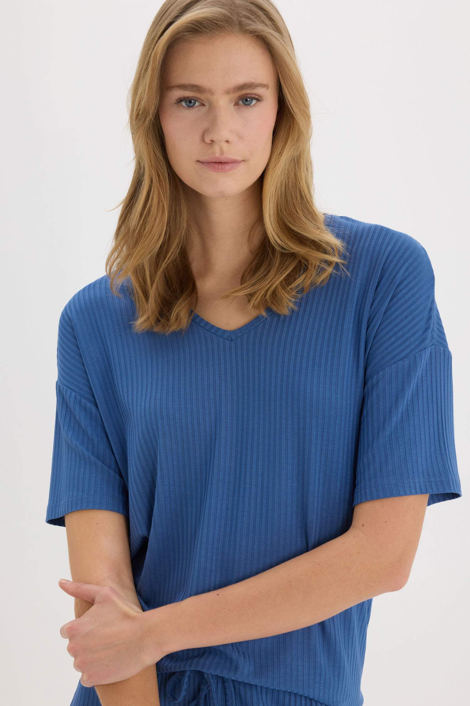 Pijama Takımı Fitilli Kaşkorse Kısa Kollu Üst Beli Lastikli Kapri Boy Alt-Fall in Love