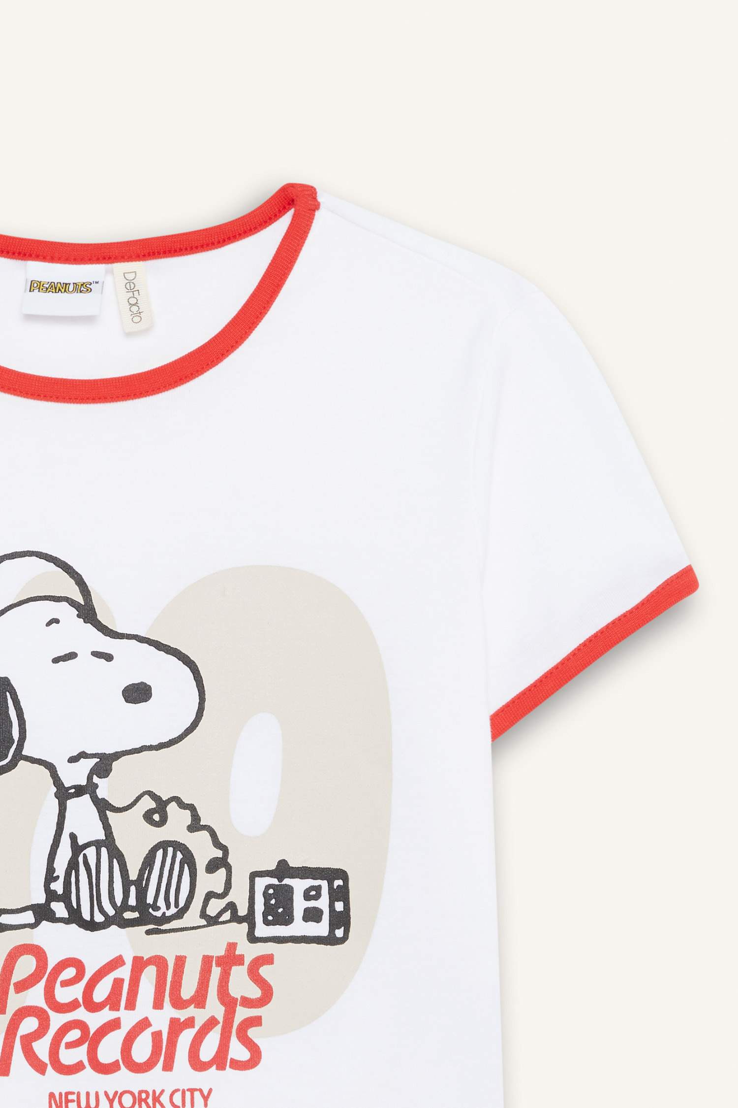 T-shirt court à imprimé Snoopy et col rond pour fille