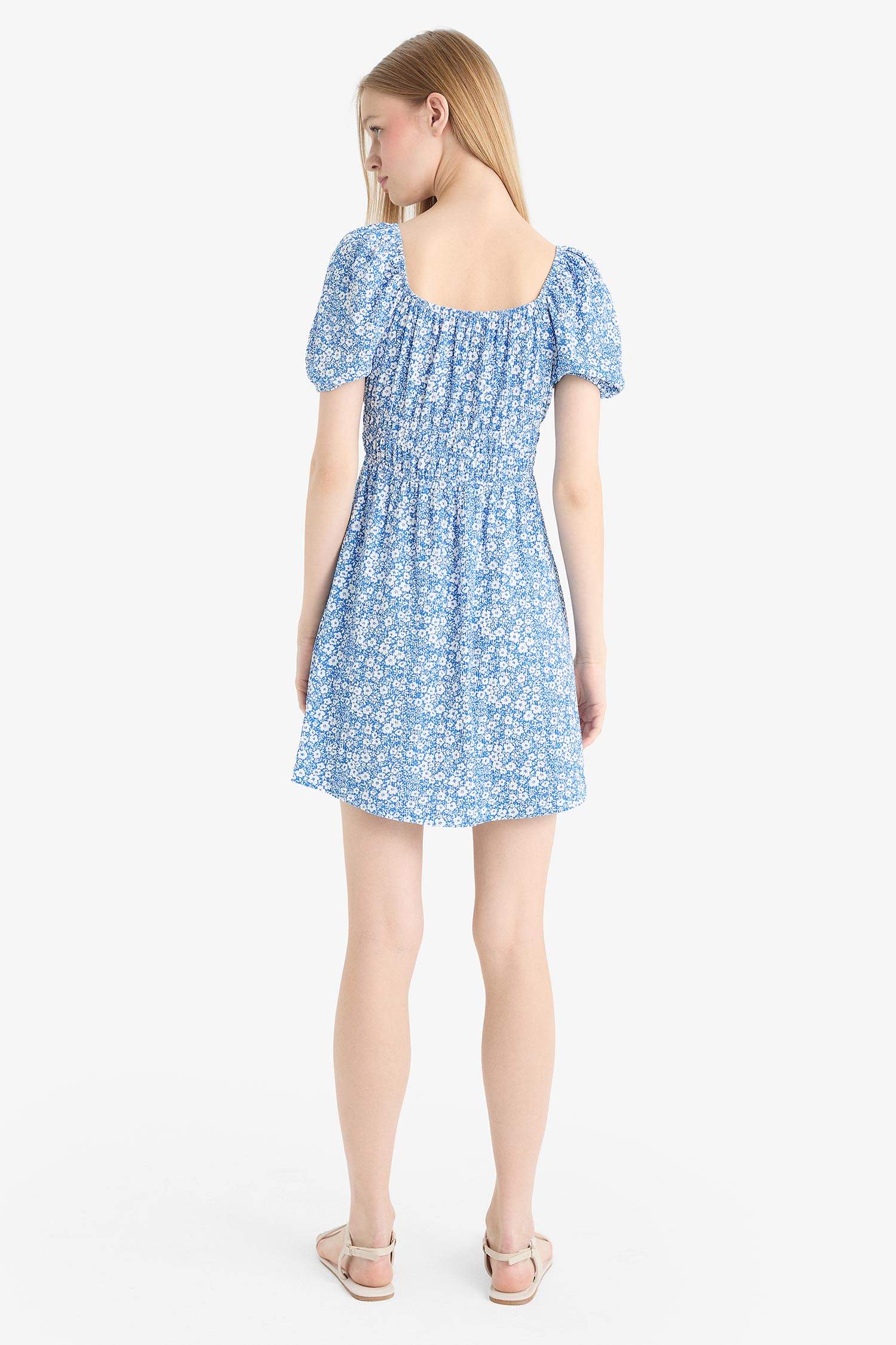 Coool Kare Yaka Çiçekli Bürümcük Kısa Kollu Mini Yazlık Elbise