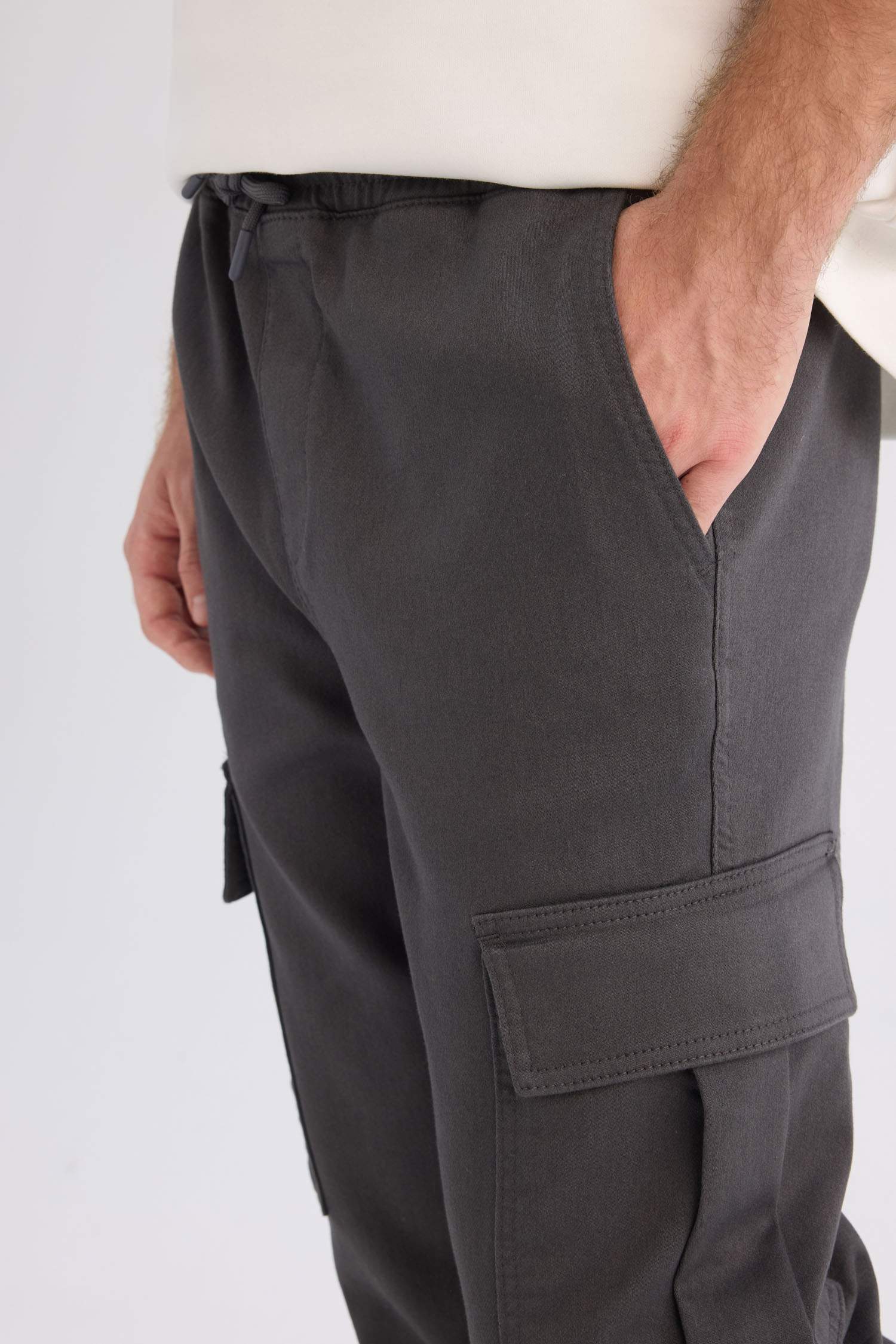 Jogger Pantolon Regular Beli Bağcıklı Dokulu Kargo Cepli