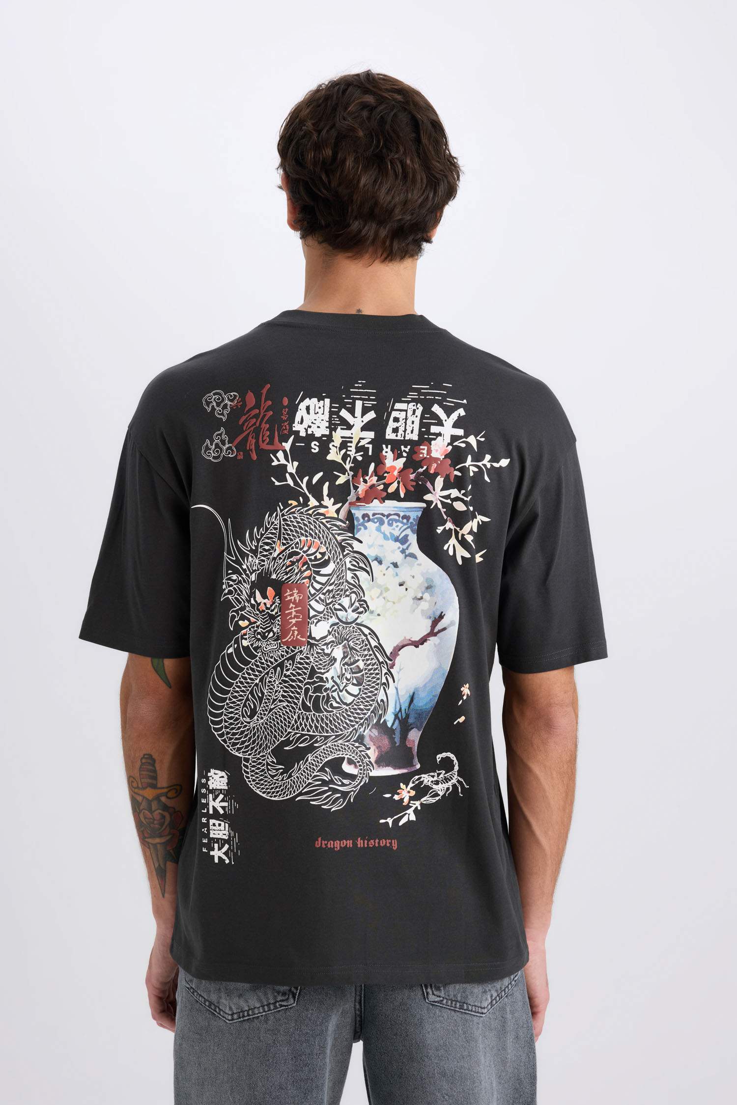 Boxy Fit Crew Neck Printed Short Sleeve T-Shirt