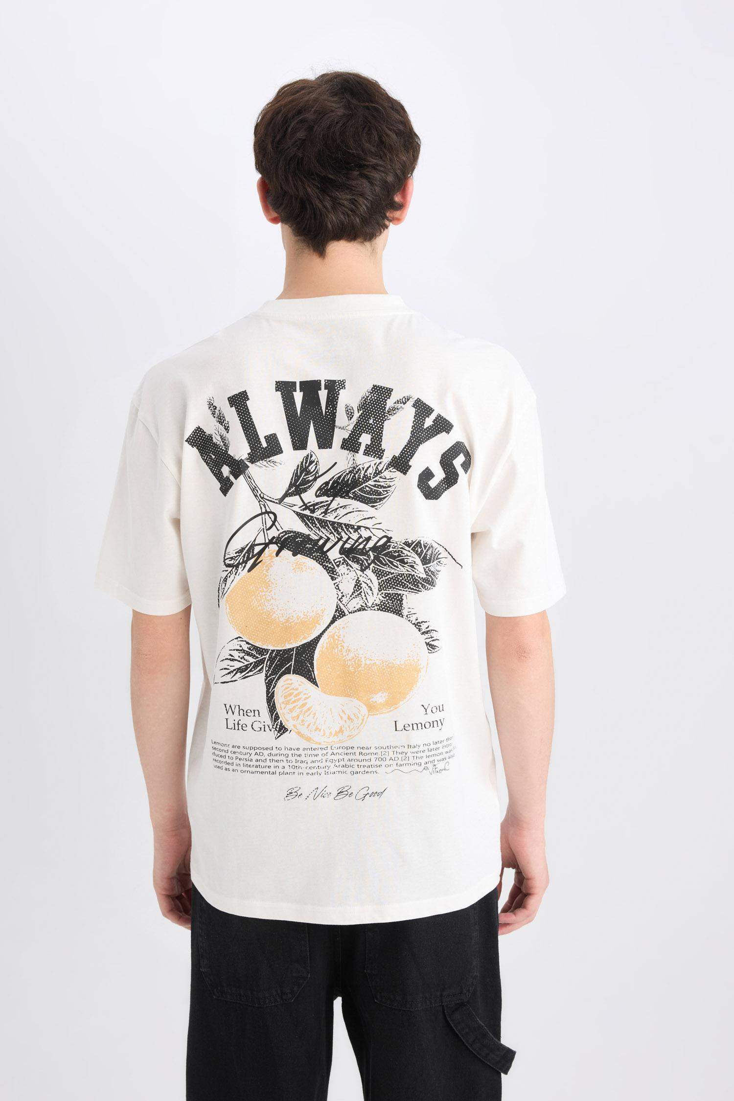 %100 Pamuk Boxy Fit Bisiklet Yaka Sırt Baskılı Kısa Kollu Tişört