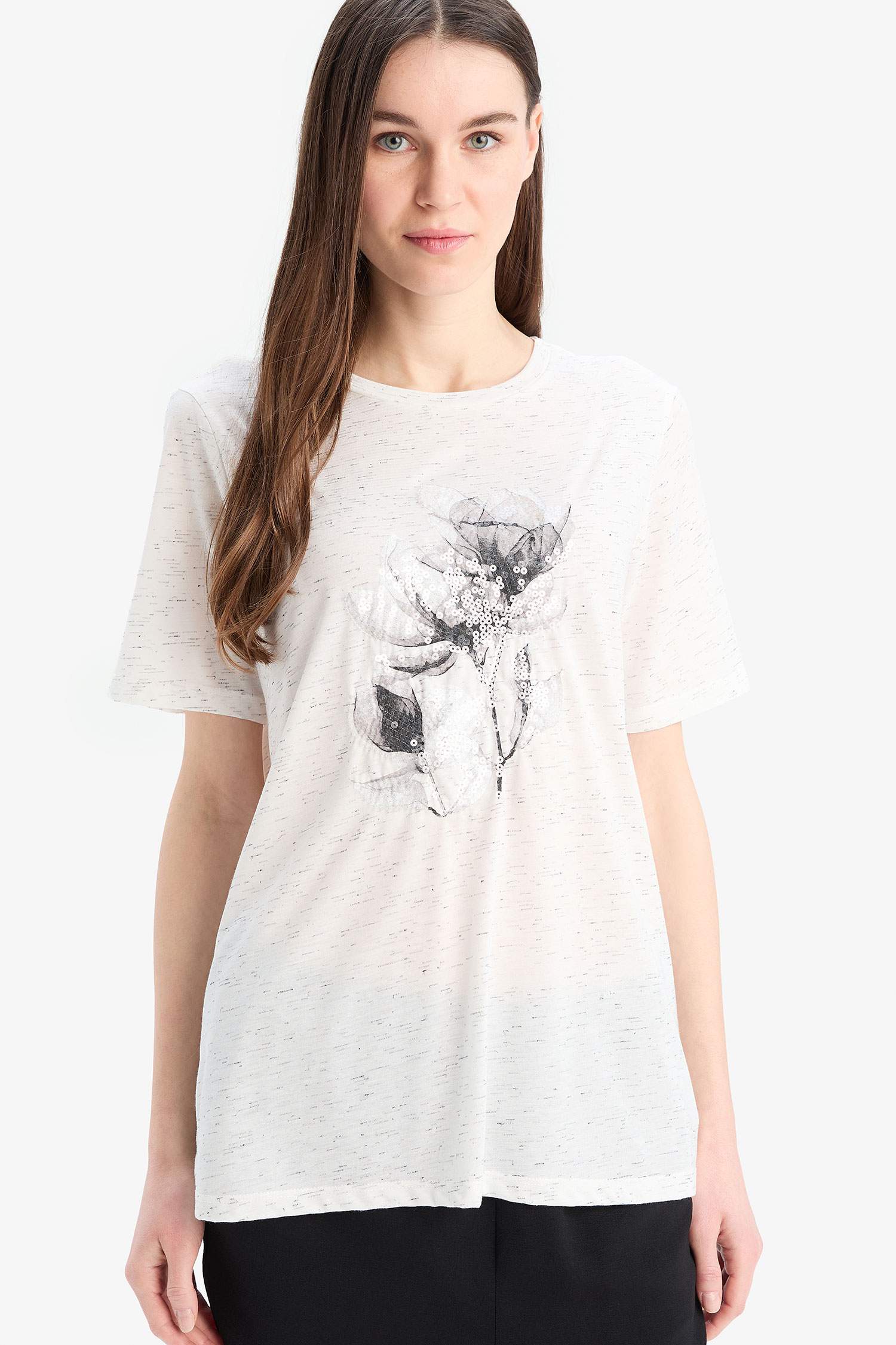 Bisiklet Yaka Baskılı Kısa Kollu Tişört