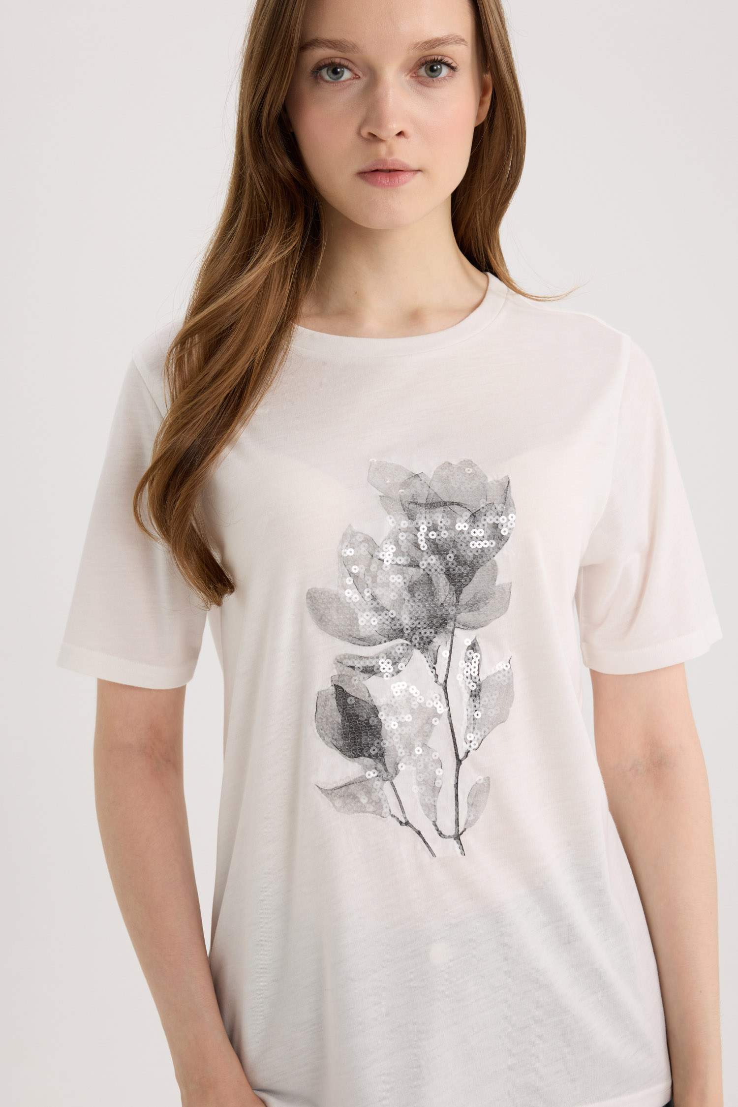 Regular Fit Crew Neck Short Sleeve T-Shirt