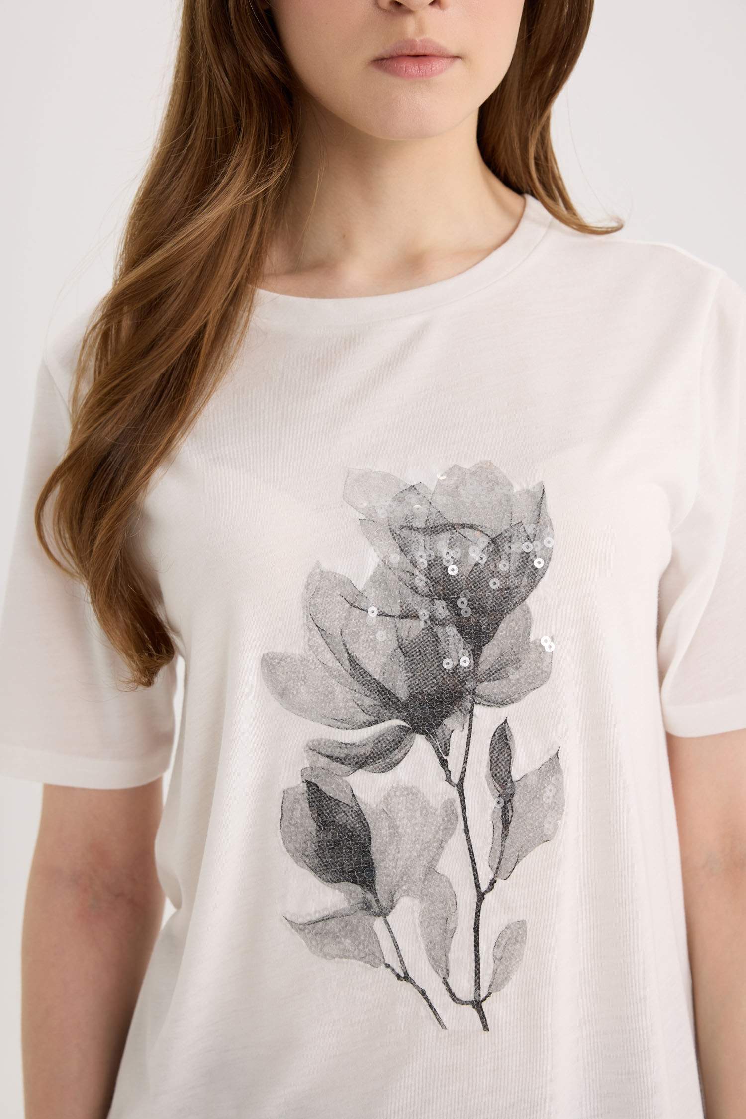 Regular Fit Crew Neck Short Sleeve T-Shirt