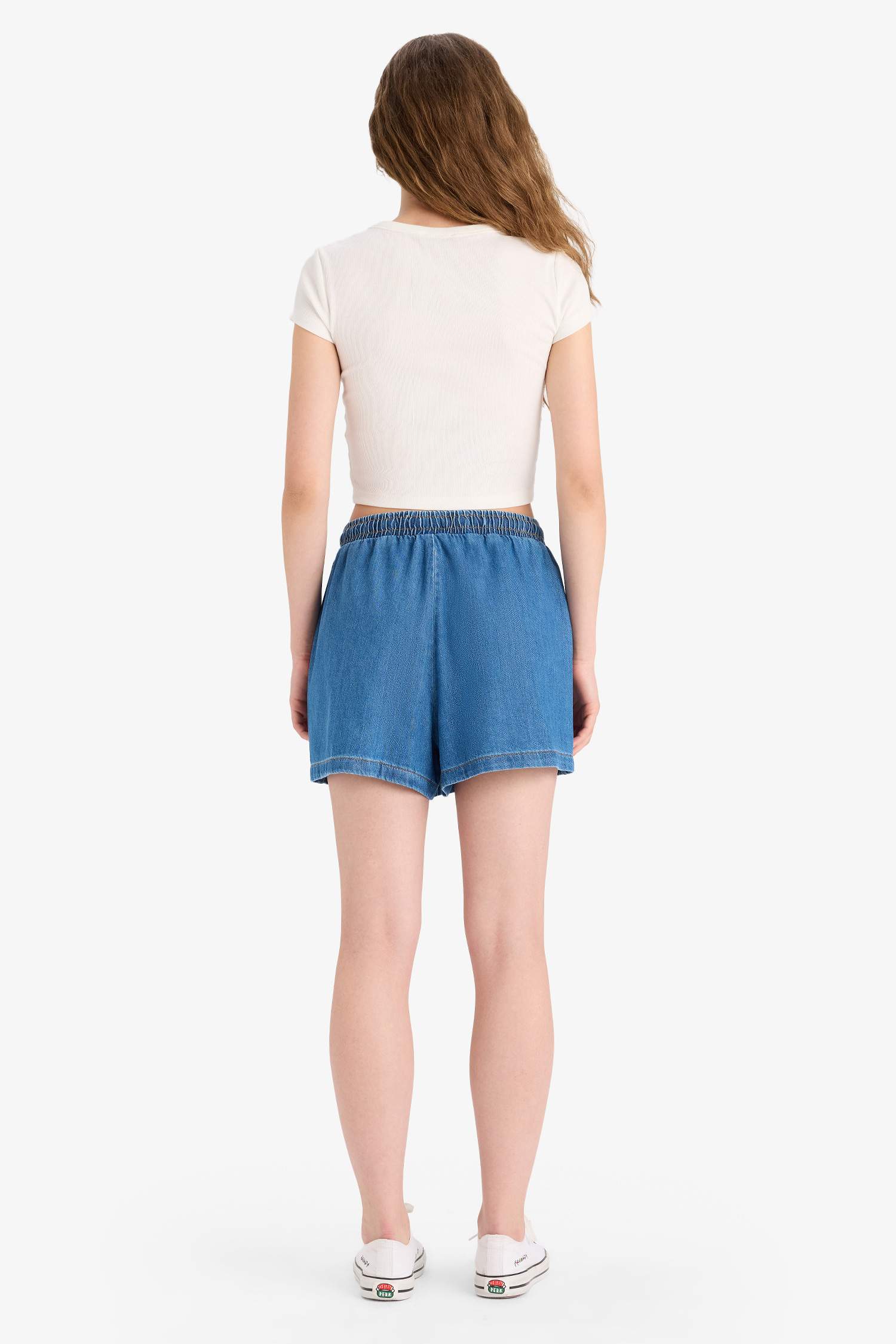 Yüksek Bel Beli Lastikli Bağcıklı Yumuşak Jean Şort