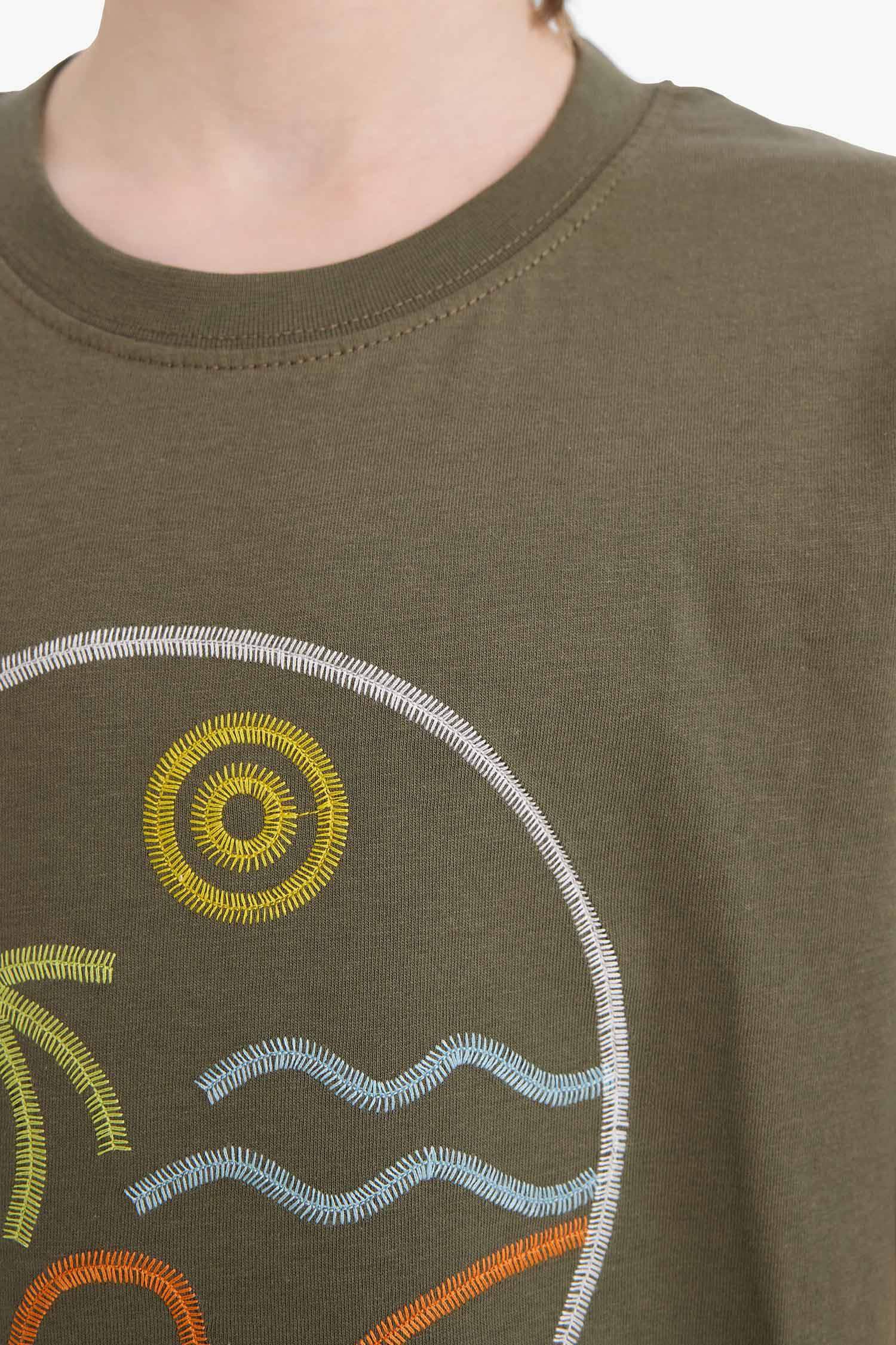 Boy Crew Neck Embroidered Short Sleeve T-Shirt