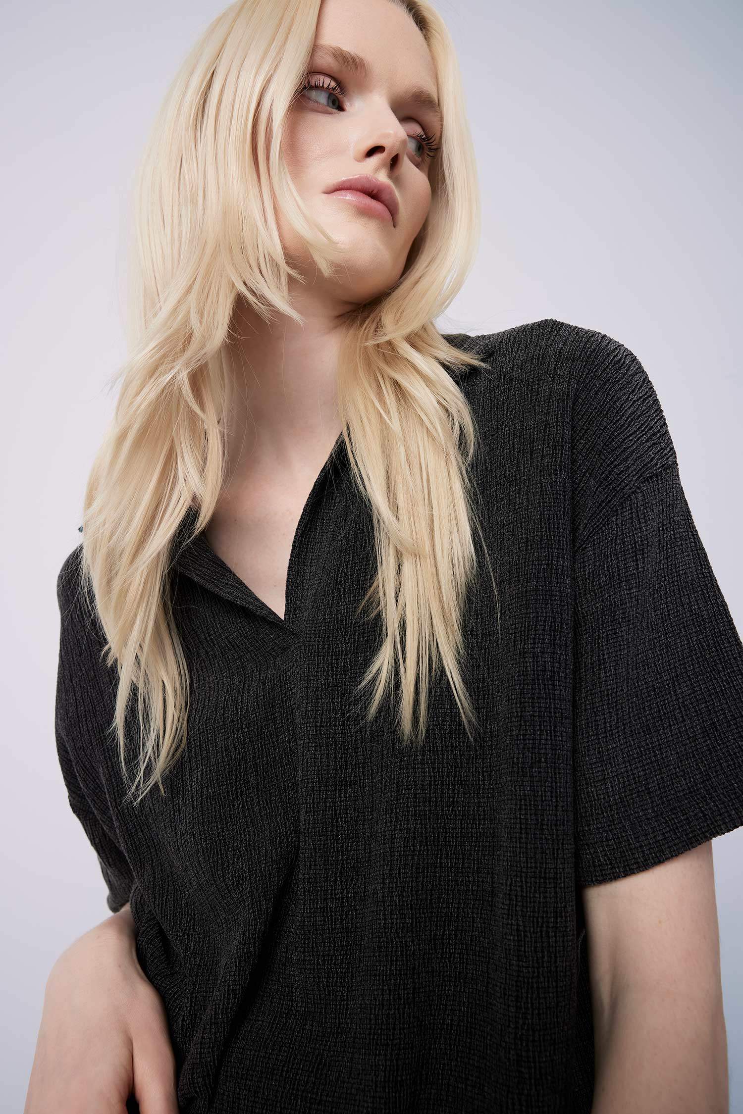 Футболка поло свободного кроя