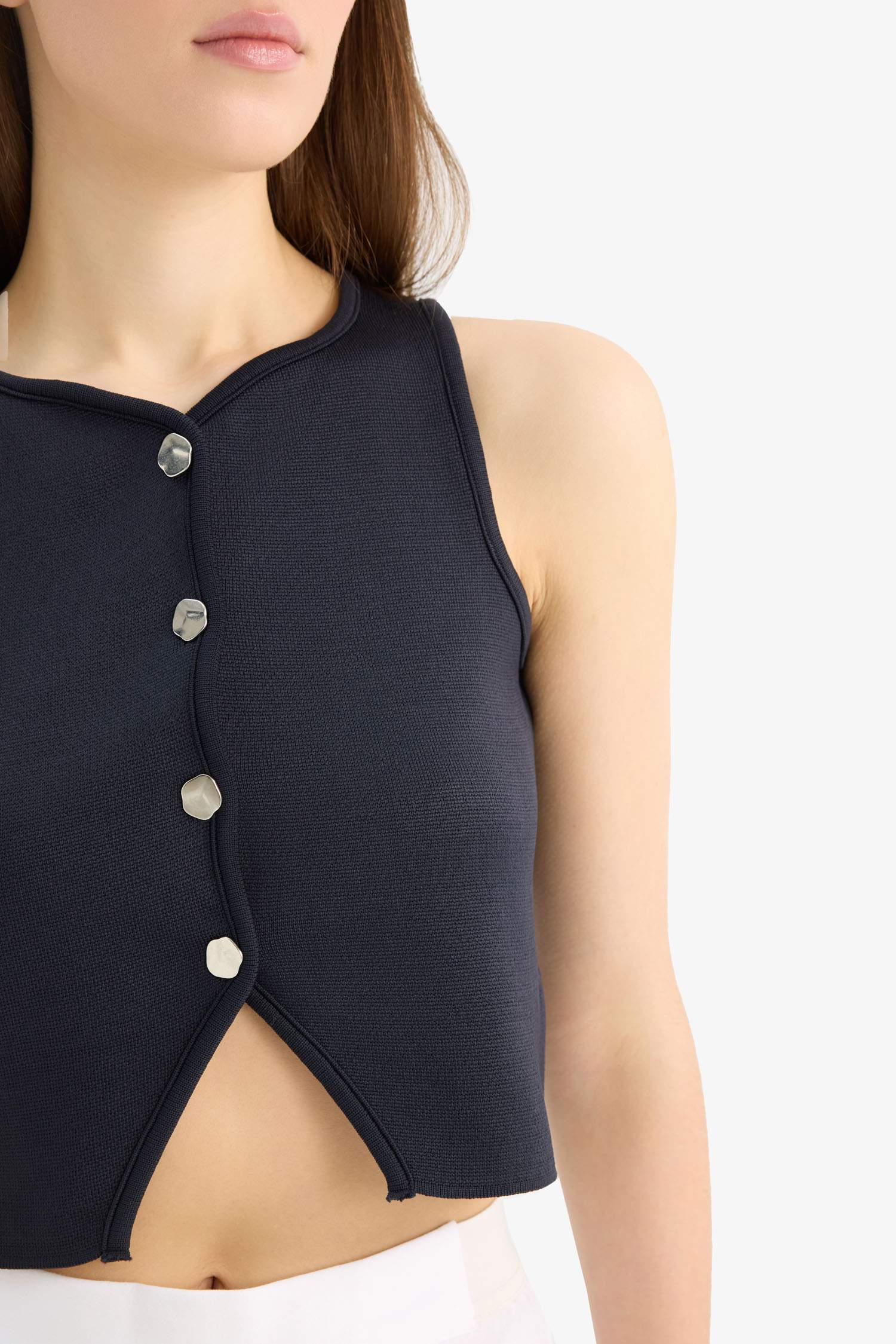 Regular Fit Crew Neck Black Knitted Vest