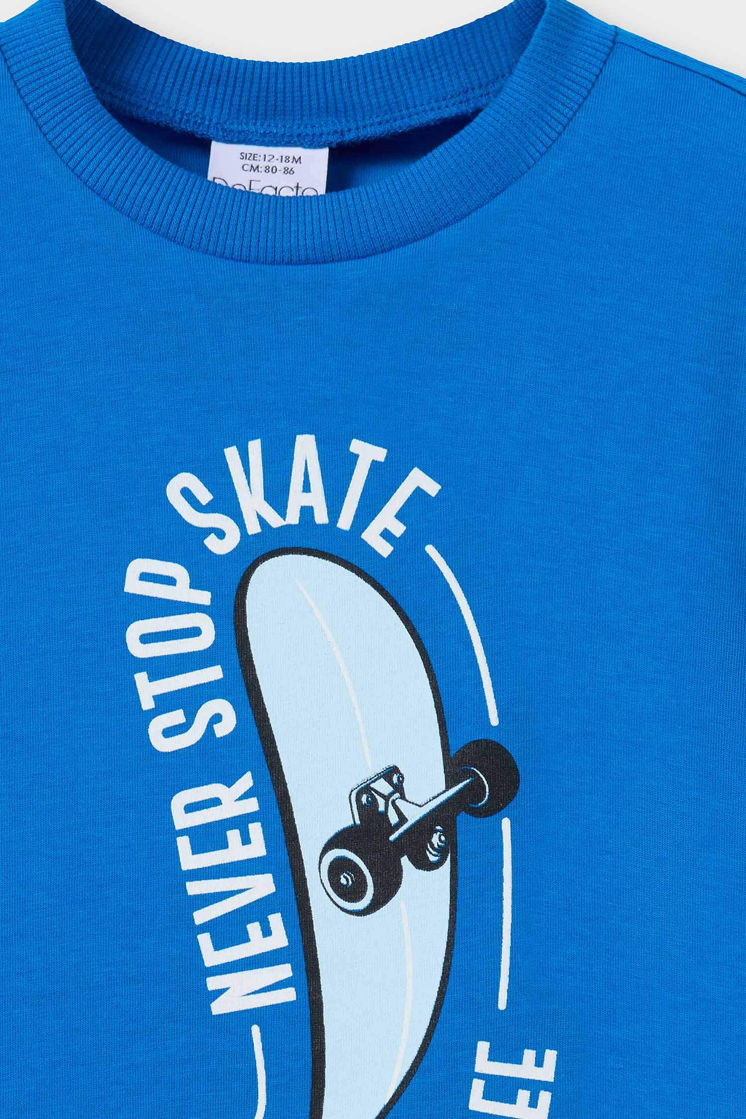 تيشيرت بيبي ولادي قصة عادية بطبعة رياضة