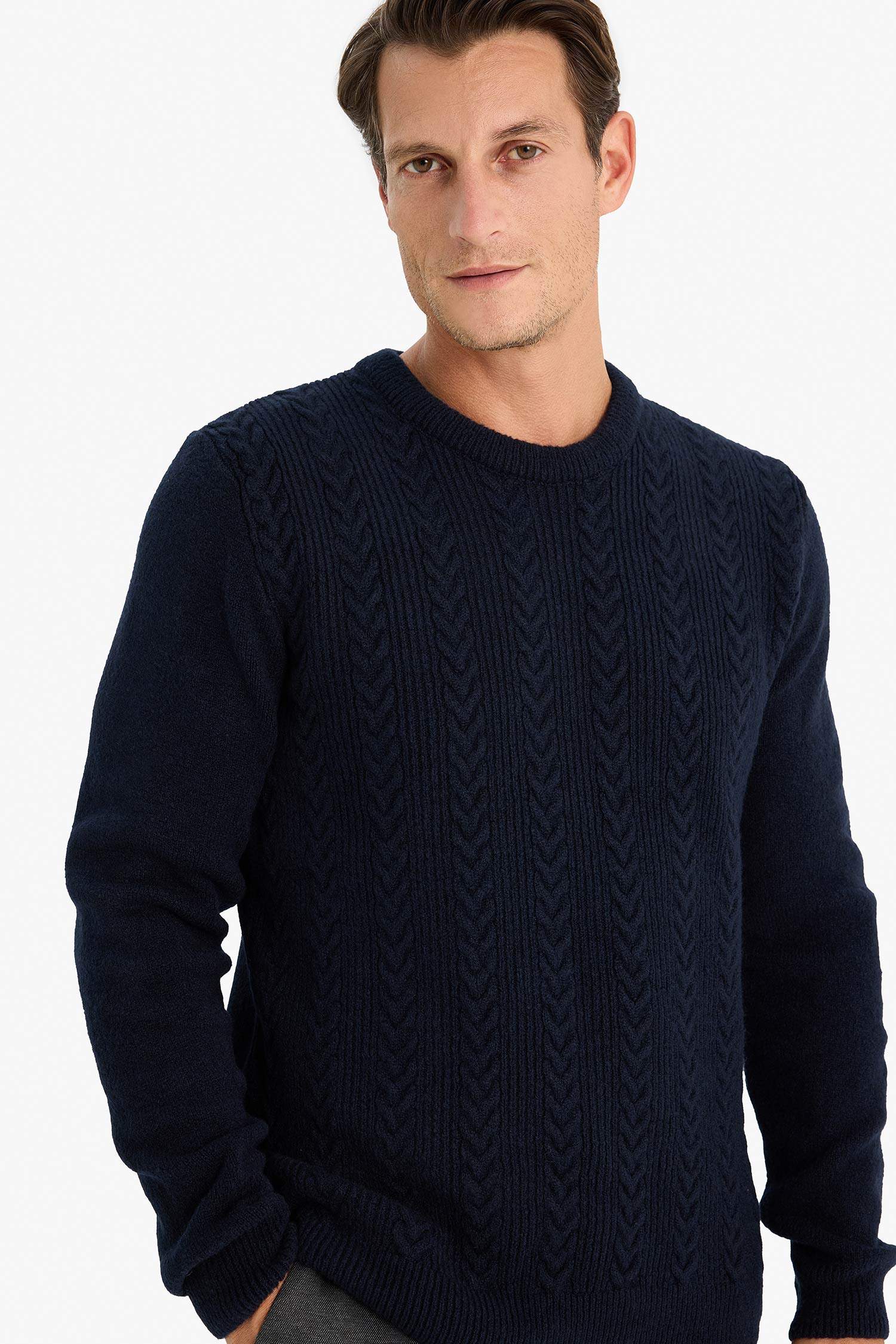 Standart Fit Bisiklet Yaka Triko Kazak