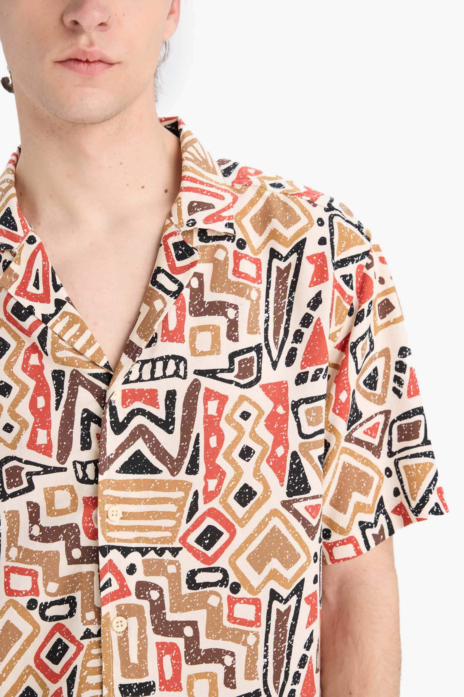 Chemise imprimée à manches courtes Coupe régulière