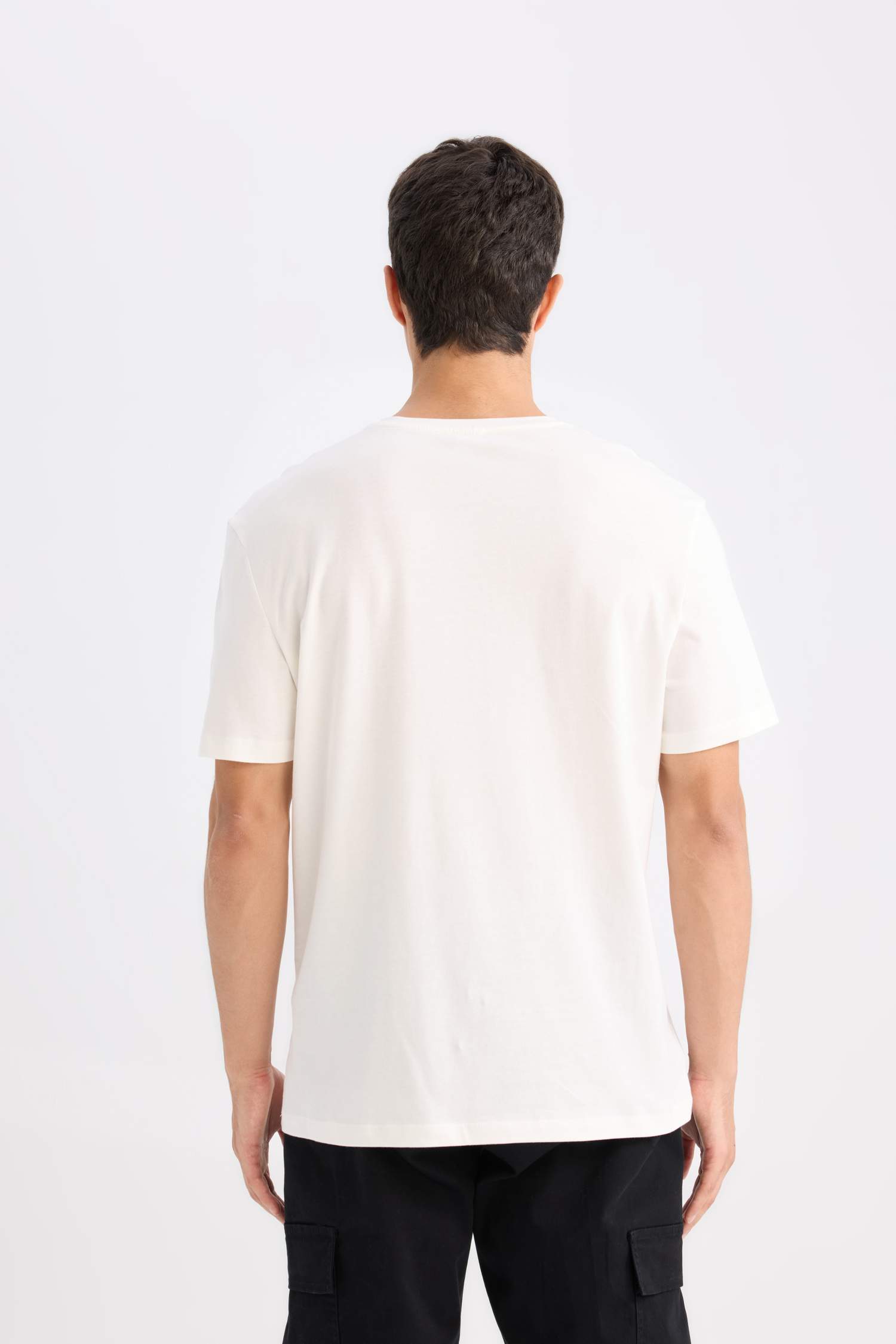 New Regular Fit Bisiklet Yaka Basic Düz Kısa Kollu Tişört