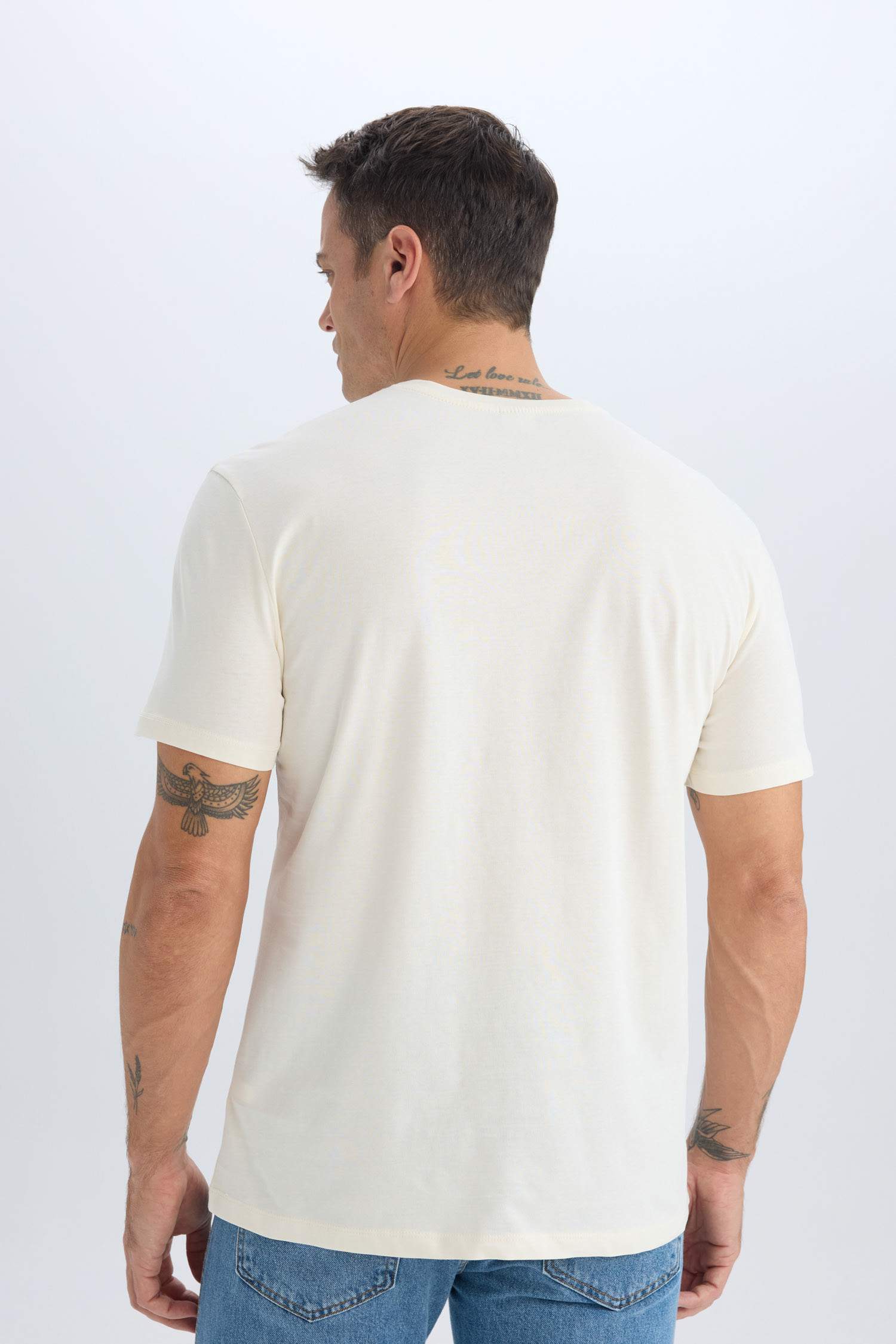 New Regular Fit Bisiklet Yaka Basic Düz Kısa Kollu Tişört