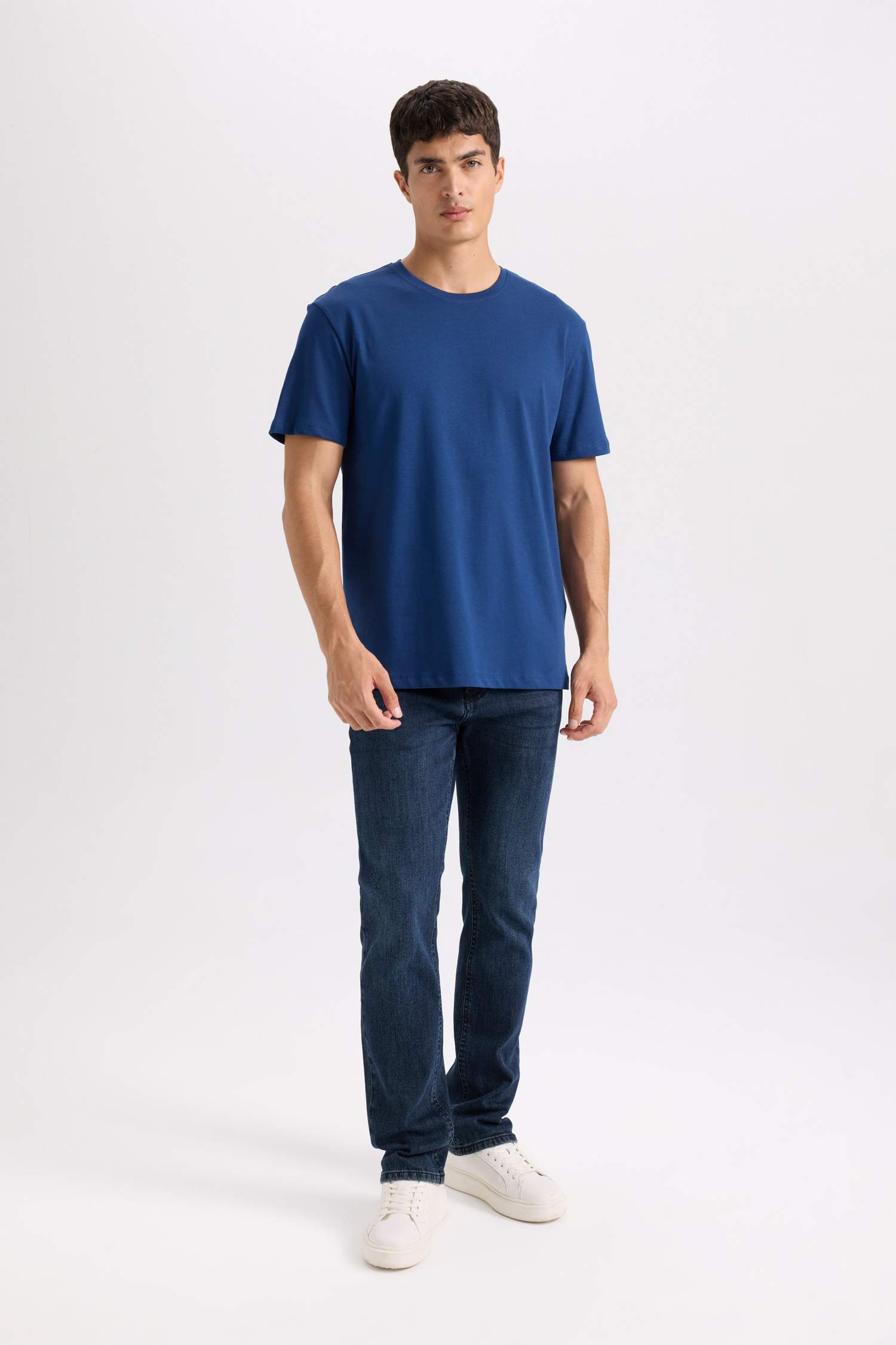 New Regular Fit Bisiklet Yaka Basic Düz Kısa Kollu Tişört