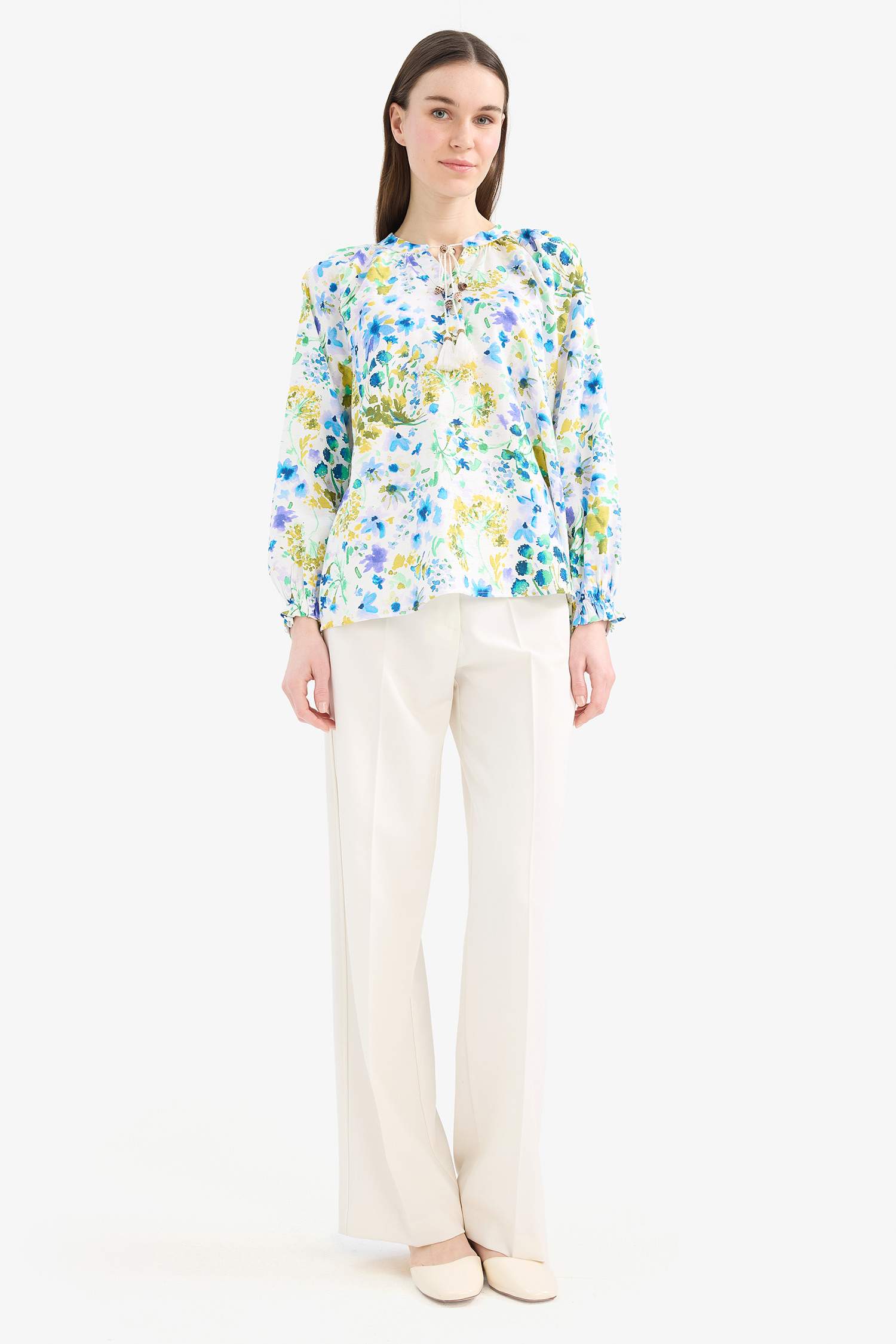 Relax Fit Bağcıklı Yaka Desenli Uzun Kollu Tesettür Gömlek Tunik