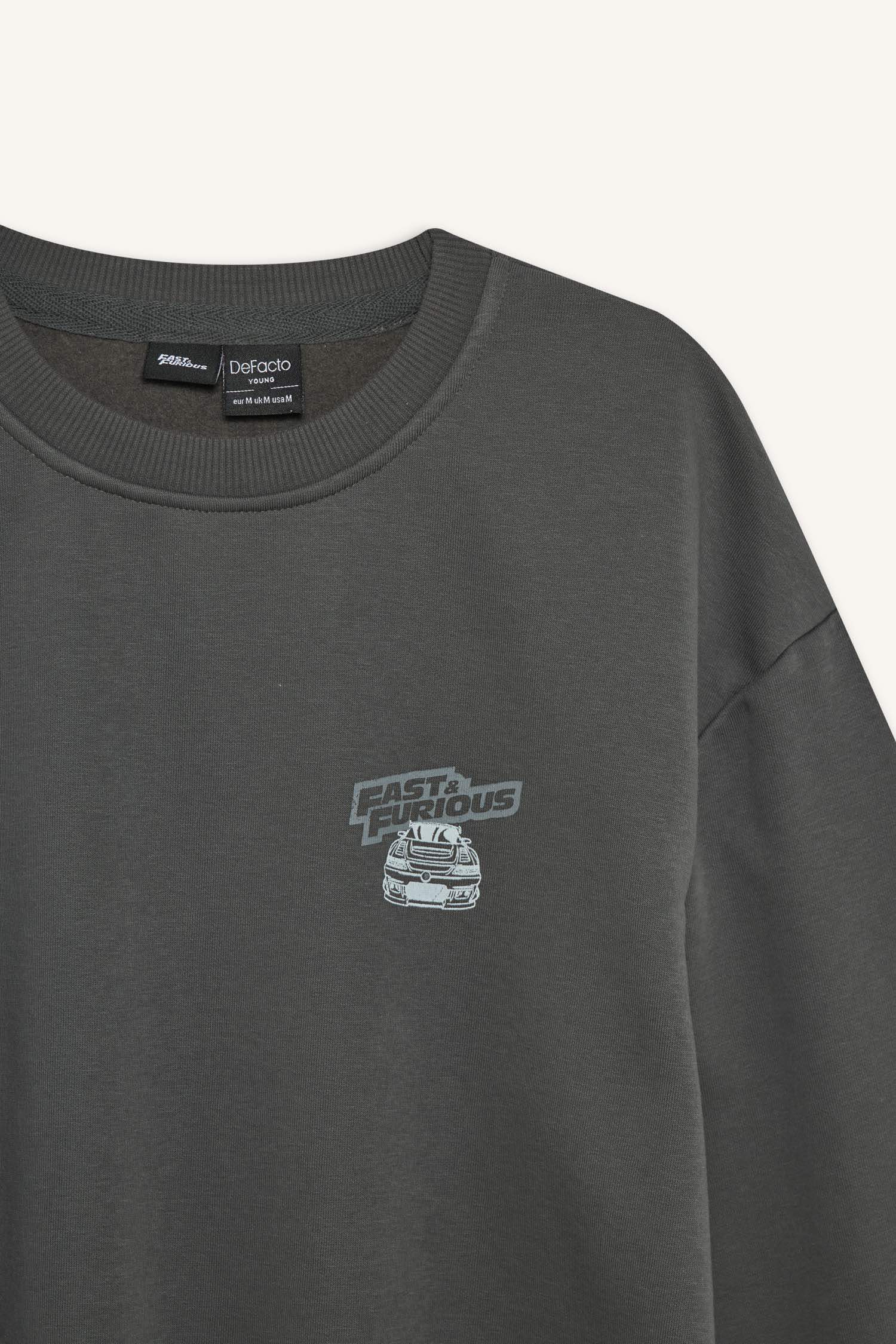 Fast & Furious Boxy Fit Bisiklet Yaka Sırt Baskılı Kalın Sweatshirt