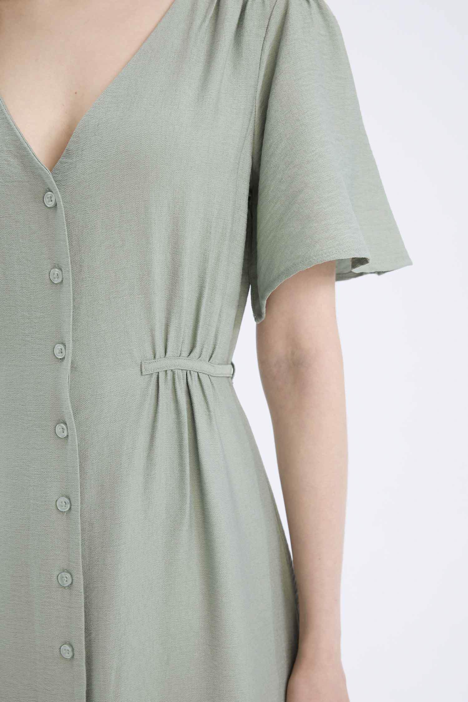 A Cut V-Neck Butterfly Sleeves Dress