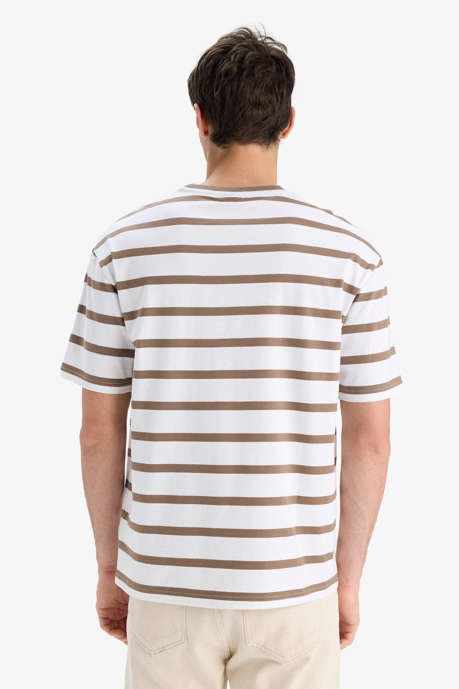 100% хлопок, свободный крой, круглый вырез, в полоску, короткий рукав футболка