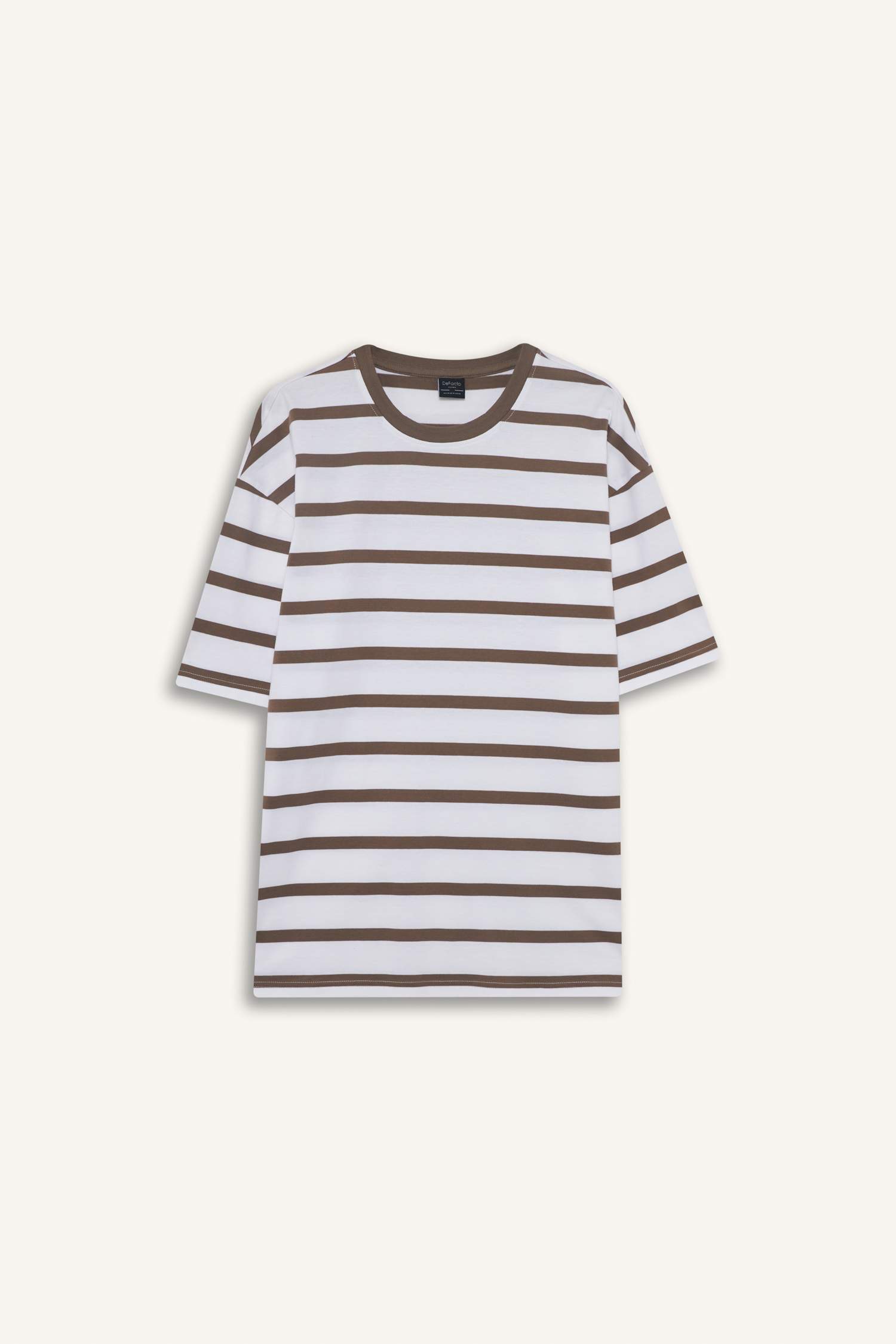 100% хлопок, свободный крой, круглый вырез, в полоску, короткий рукав футболка