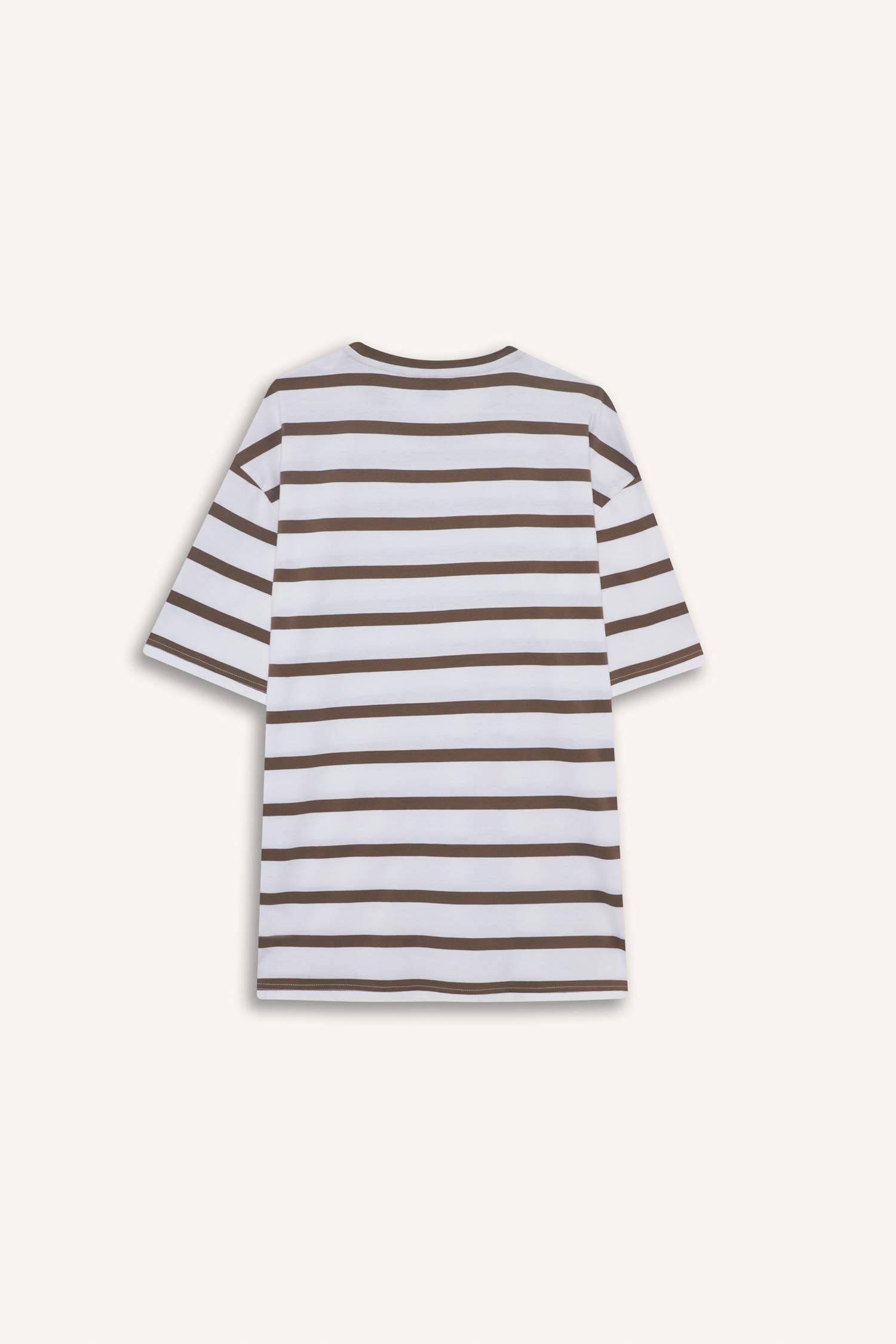 100% хлопок, свободный крой, круглый вырез, в полоску, короткий рукав футболка