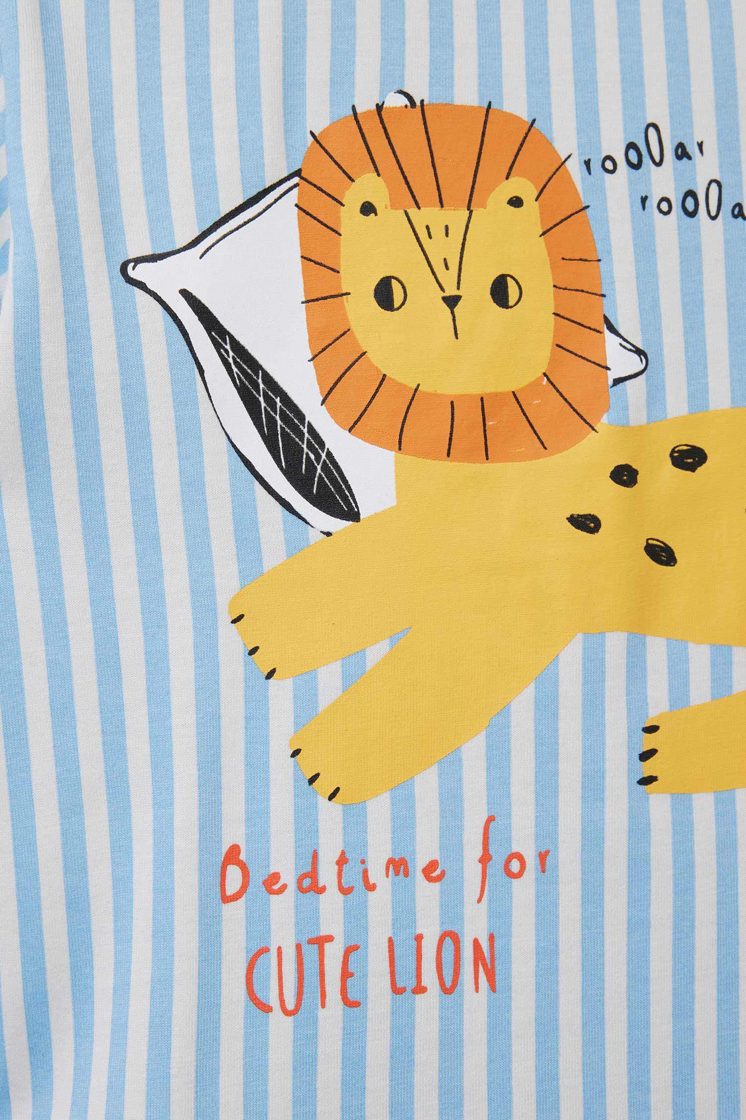 سيت بجامة بيبي ولادي مخطط ممشط - قطعتين