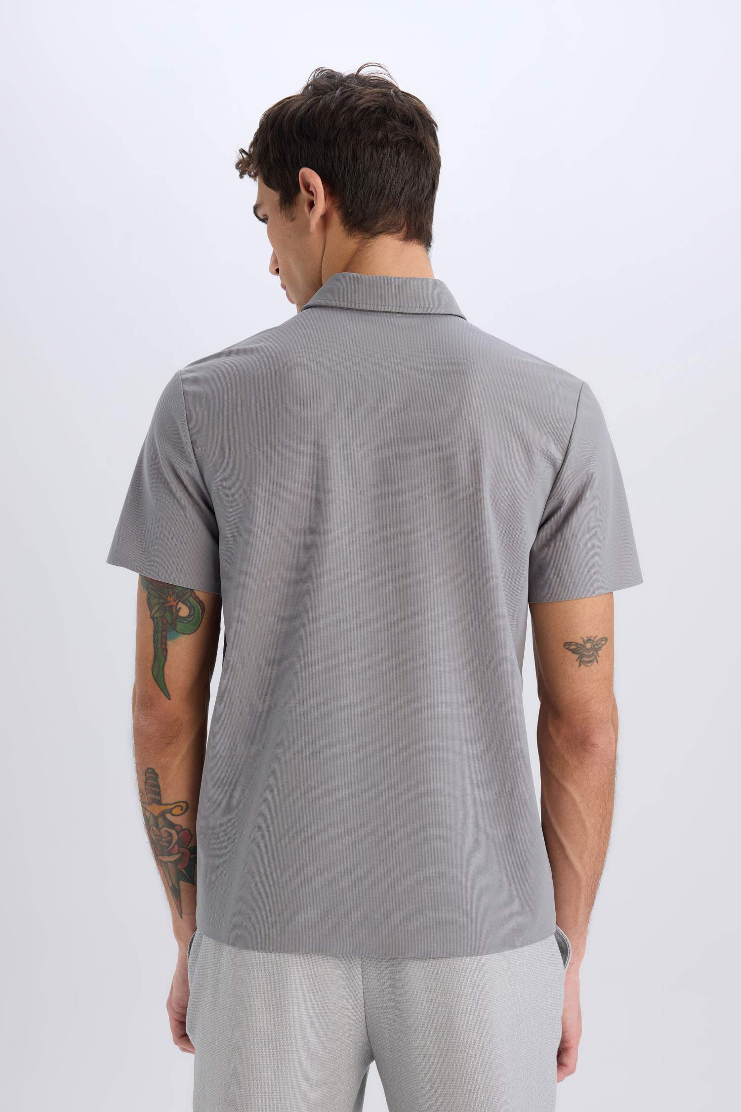 Slim Fit Dar Kesim Polo Yaka Kısa Kollu Waffle Tişört