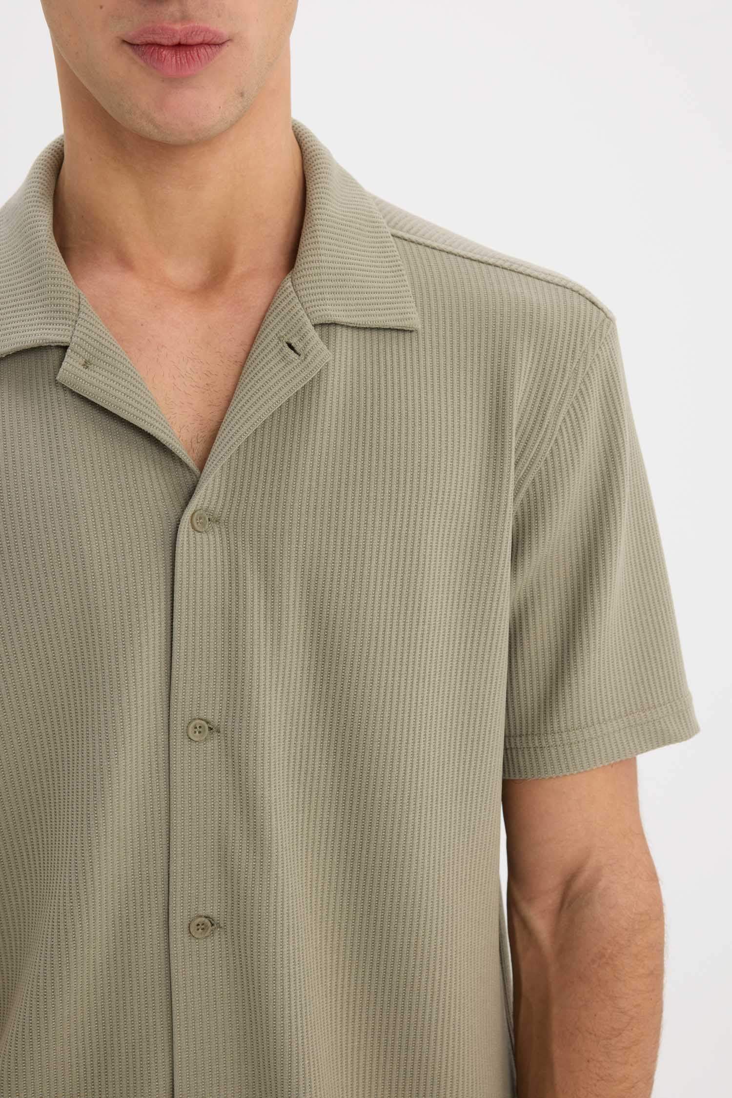 Regular Fit Polo Yaka Yazlık Kısa Kollu Gömlek