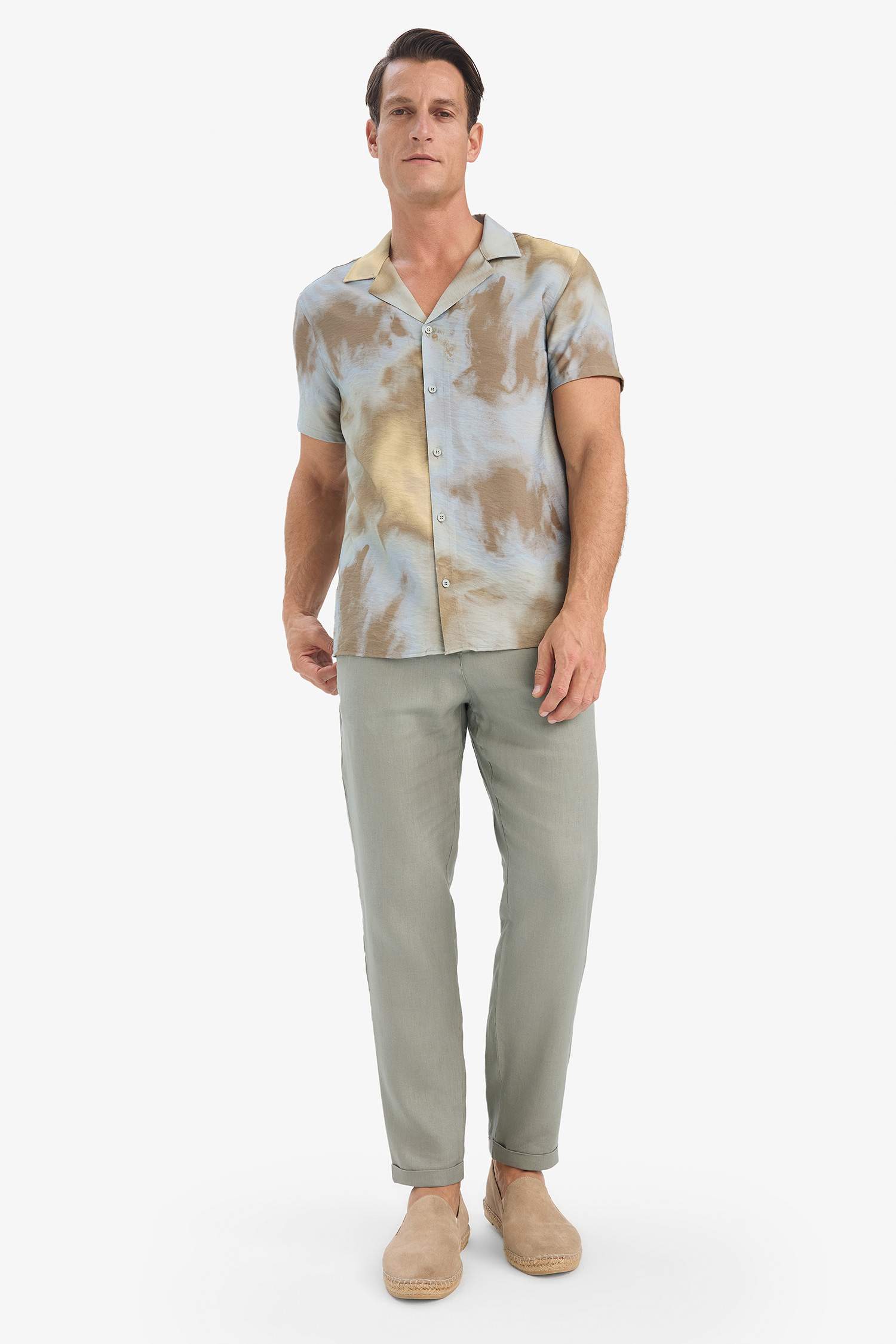 Modern Fit Polo Yaka Aerobin Yazlık Kısa Kollu Gömlek