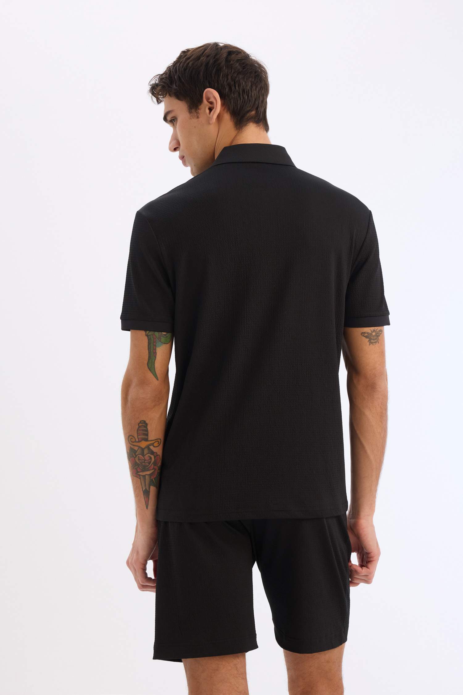 Slim Fit Textured Short Sleeve Crinkle Polo T-Shirt