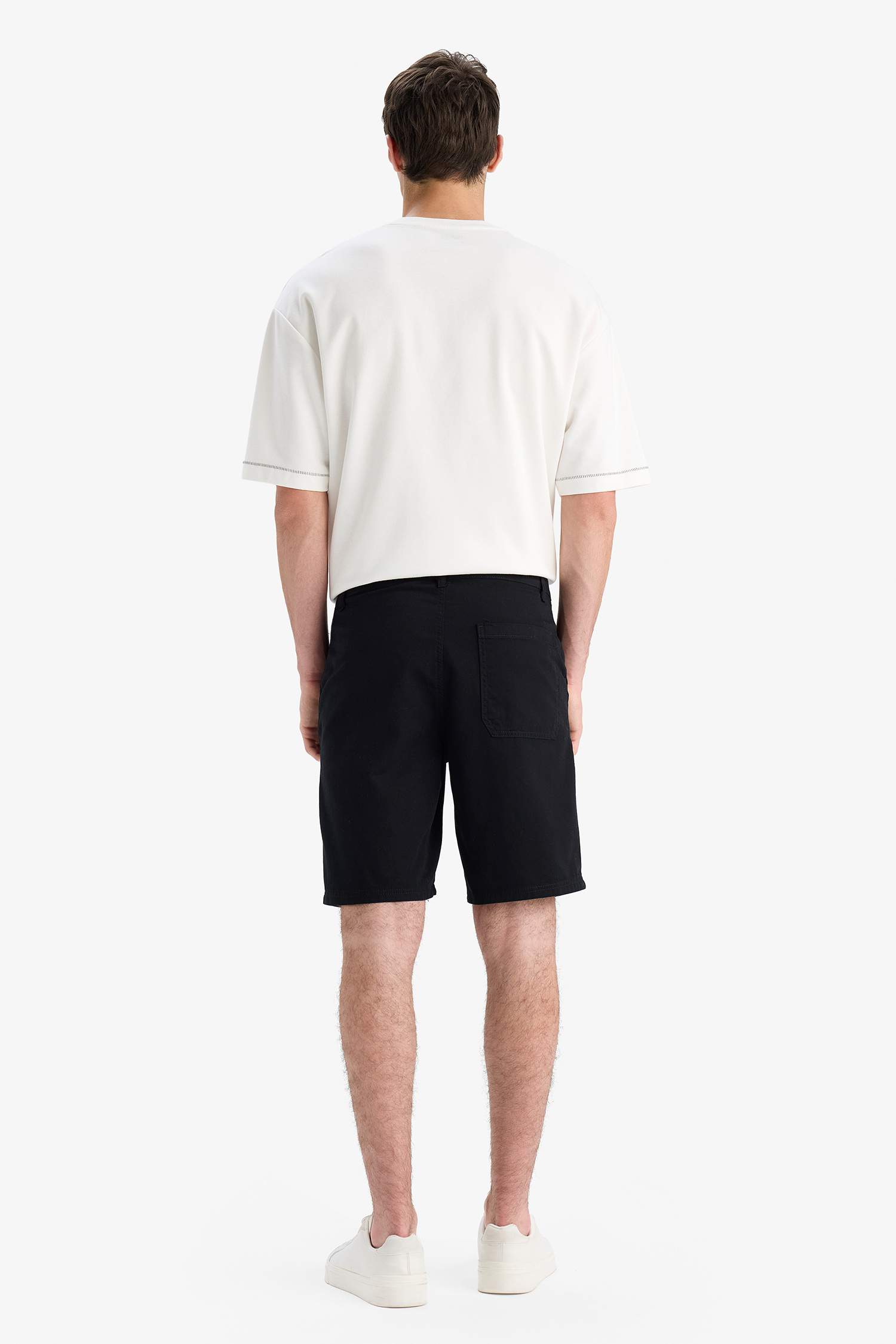 برمودا قطن قصة عادية