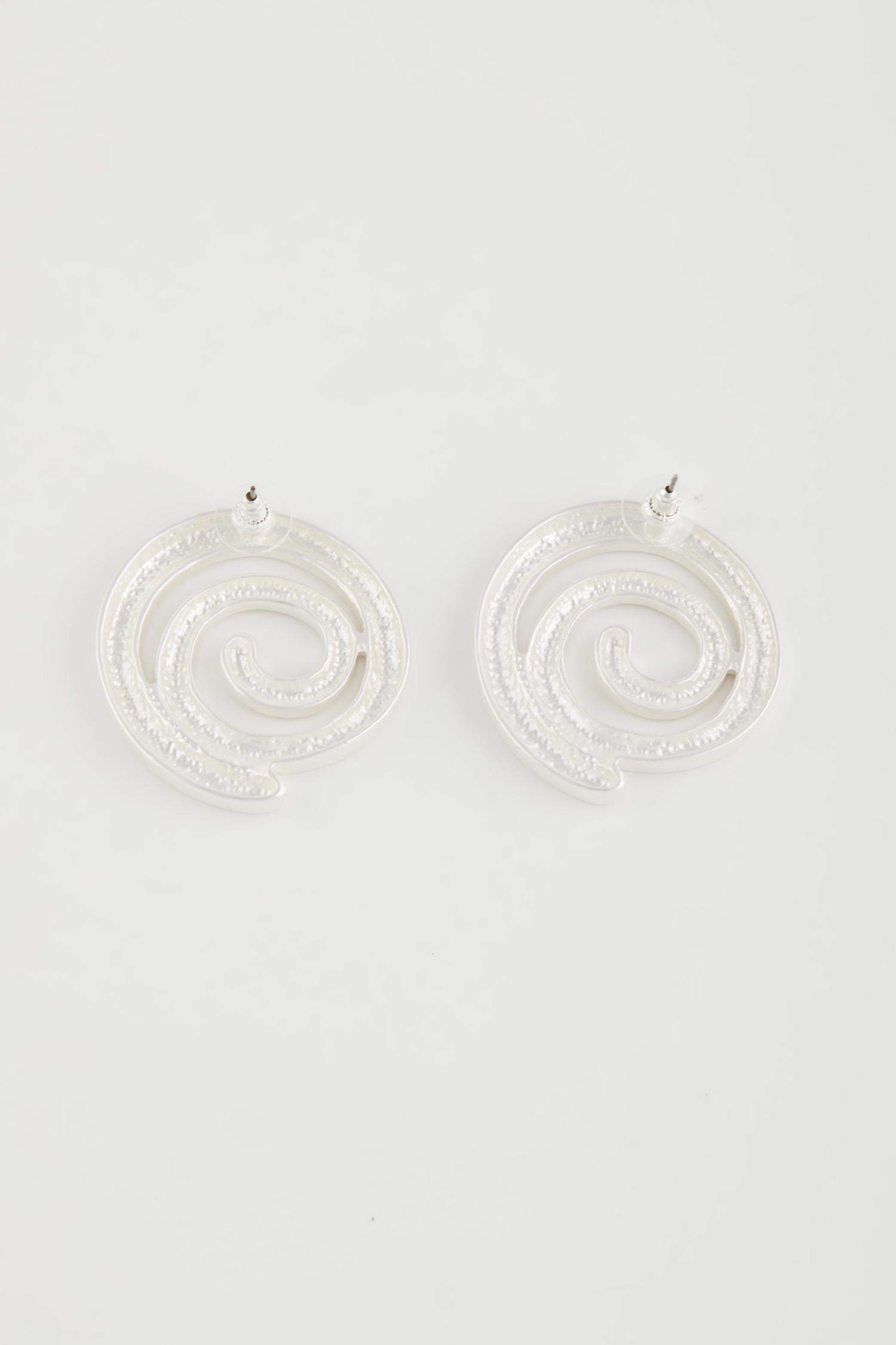 Kadın Spiral Motifli Mat Silver Küpe