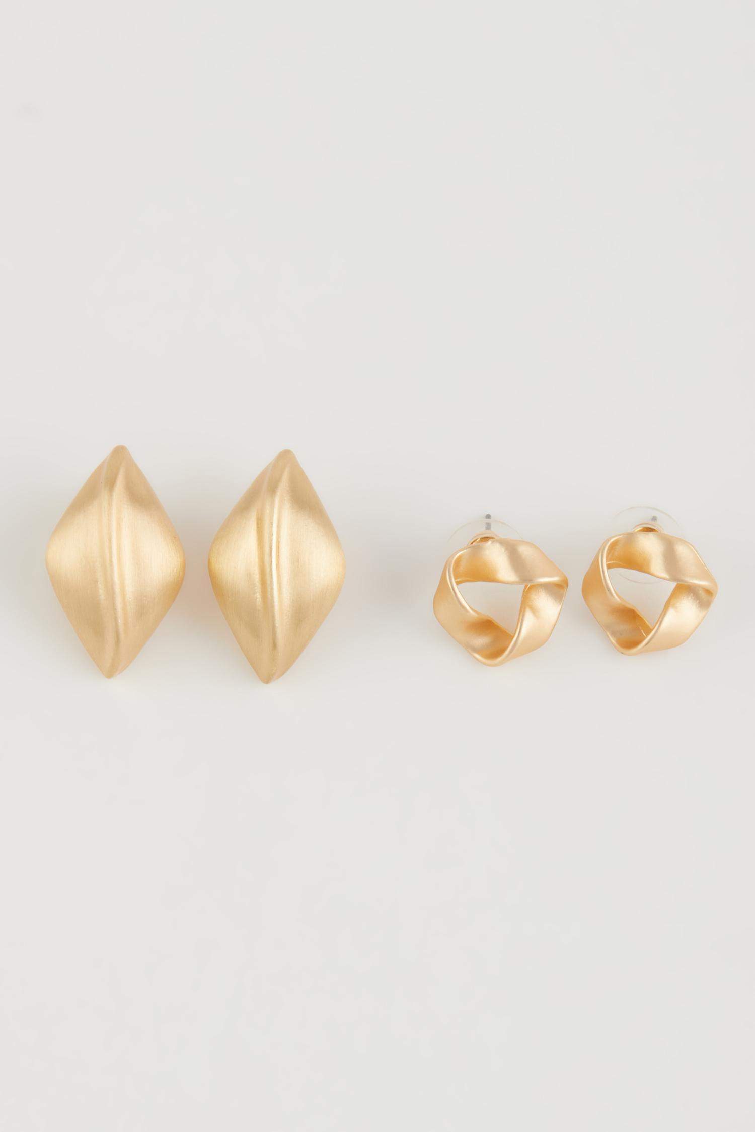 Woman 2 Piece Matte Gold Earring