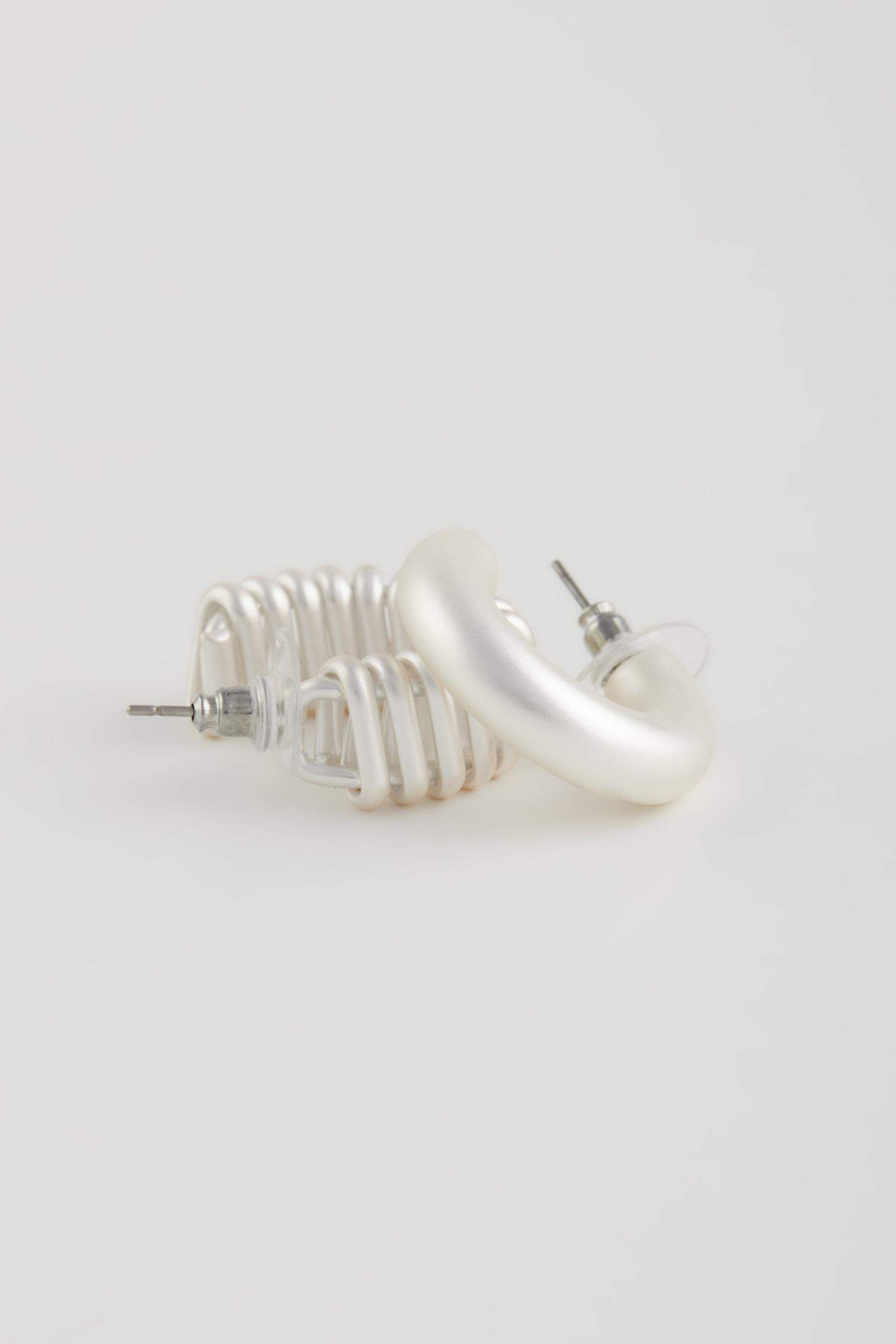 Kadın 2'li Mat Silver Küpe