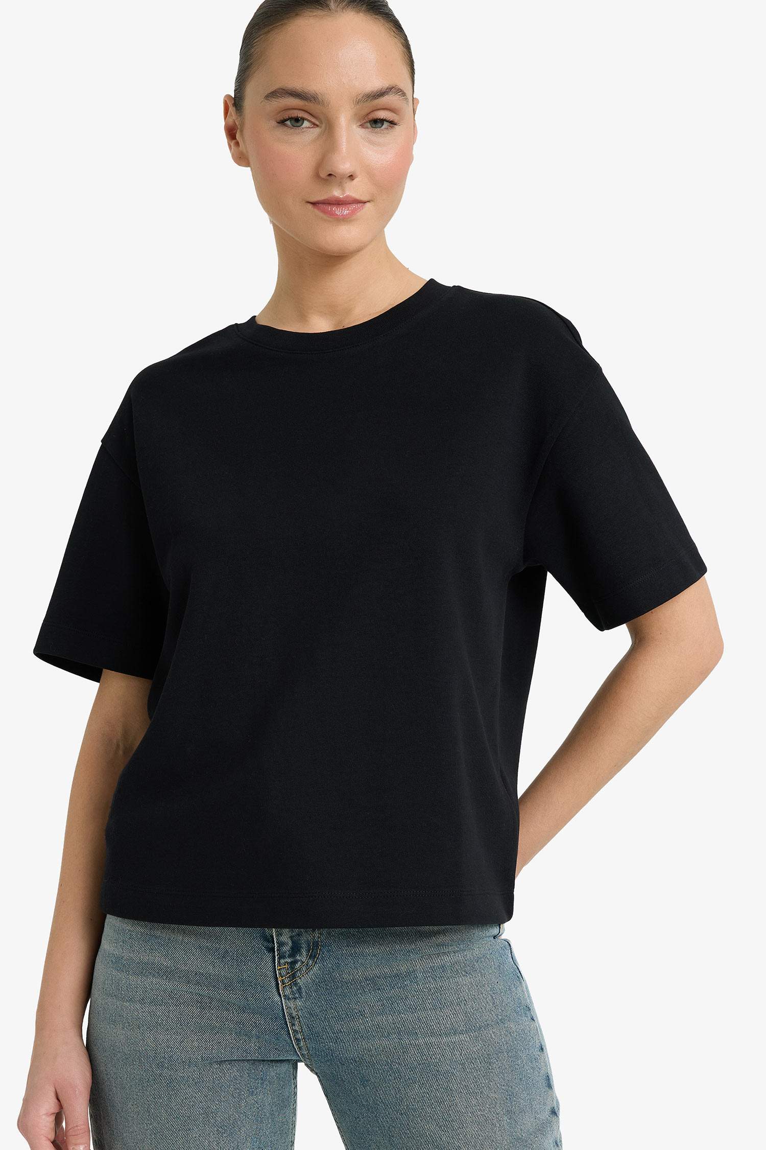 Woman Short Sleeve T-Shirt