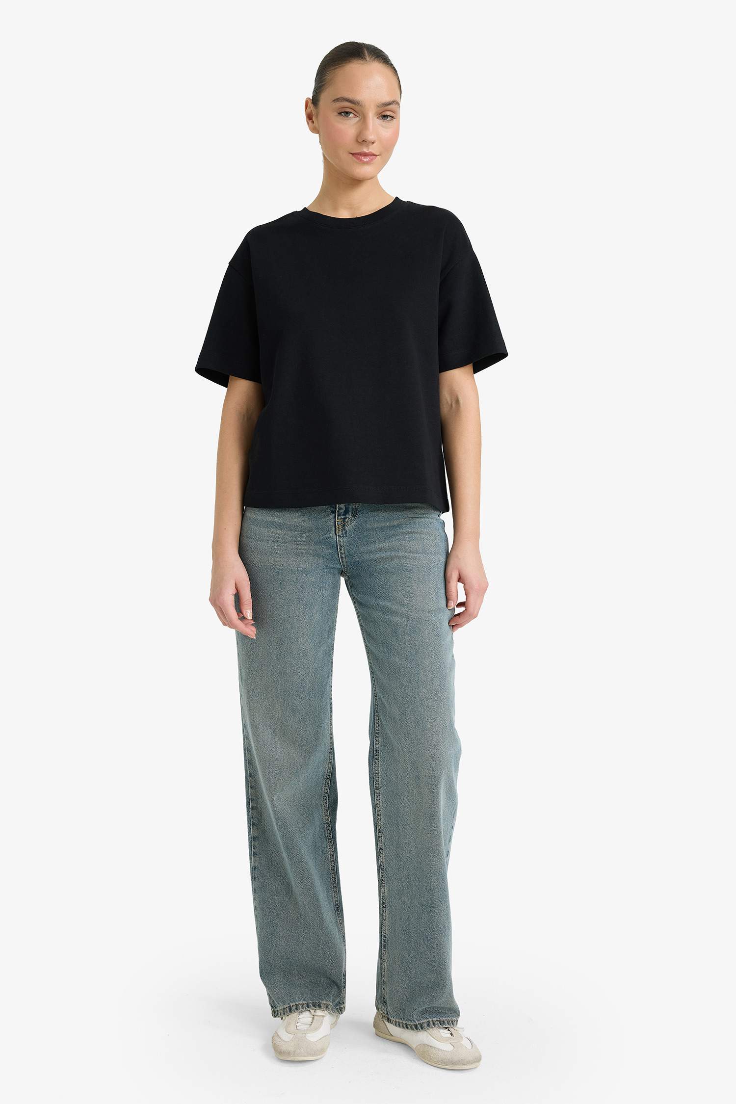 Woman Short Sleeve T-Shirt