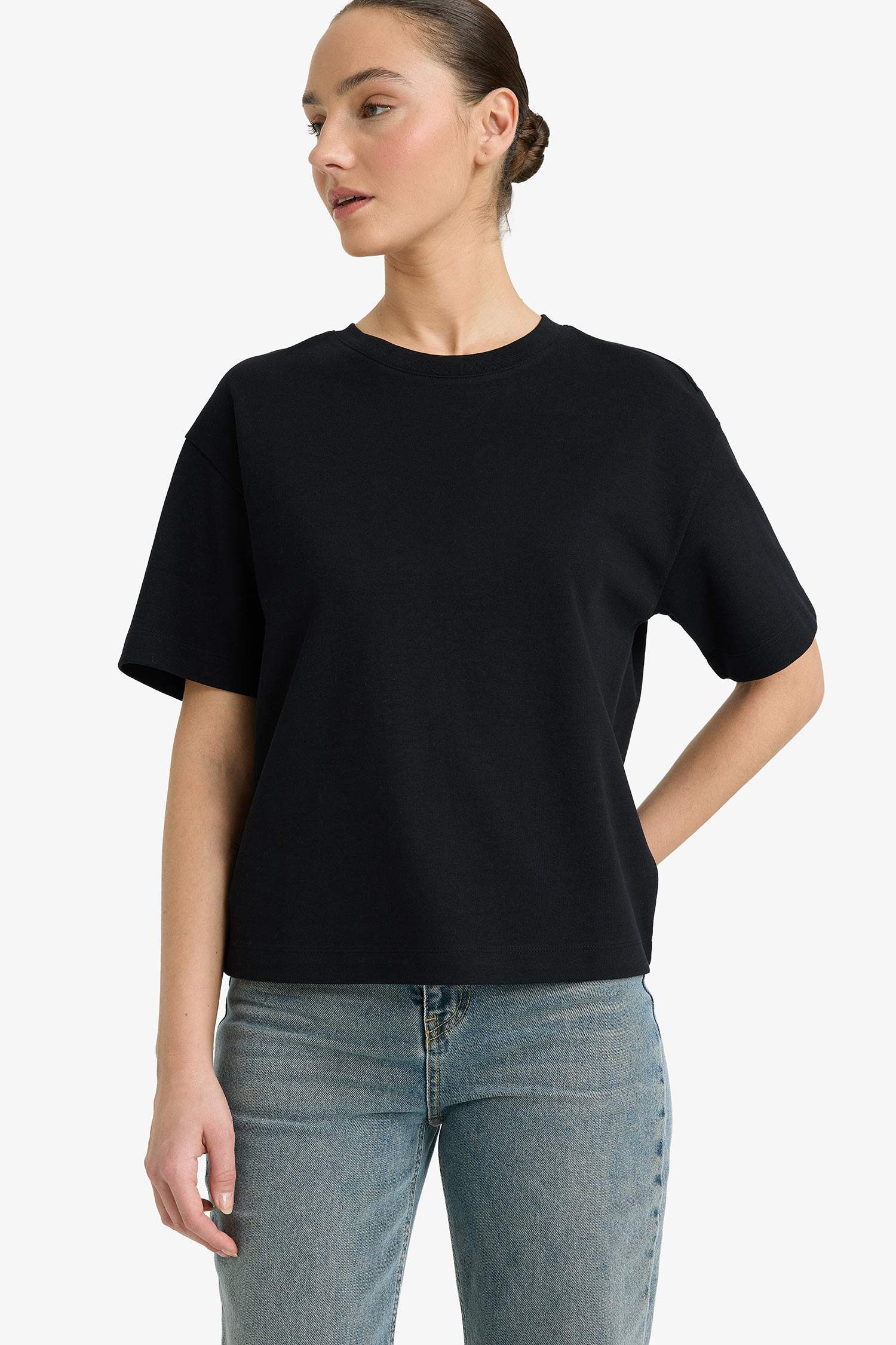 Woman Short Sleeve T-Shirt