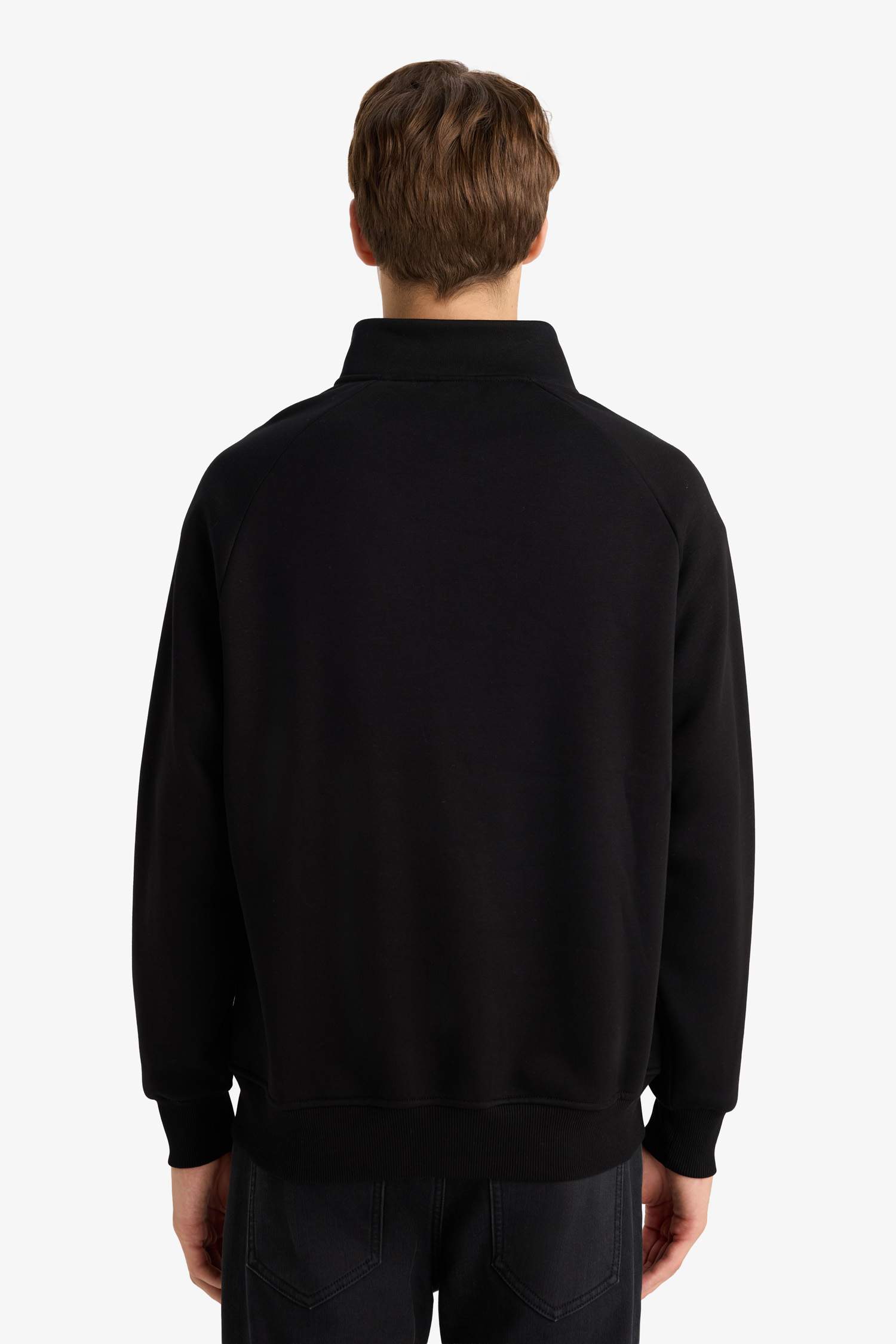 Boxy Fit Dik Yaka Baskılı İçi Yumuşak Tüylü Cepli Fermuarlı Sweatshirt