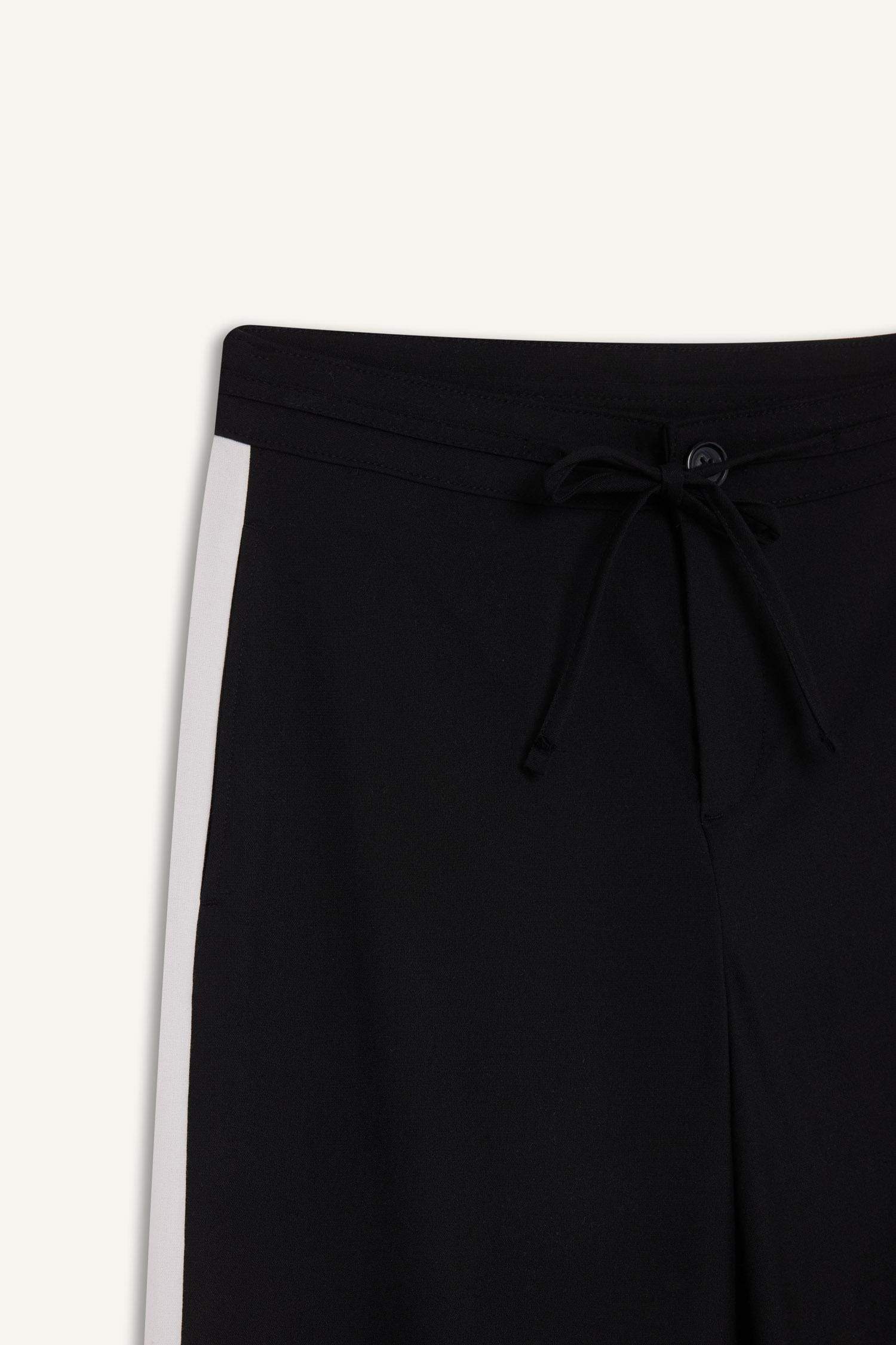 Wide Leg Kumaş Pantolon Geniş Paça Normal Bel