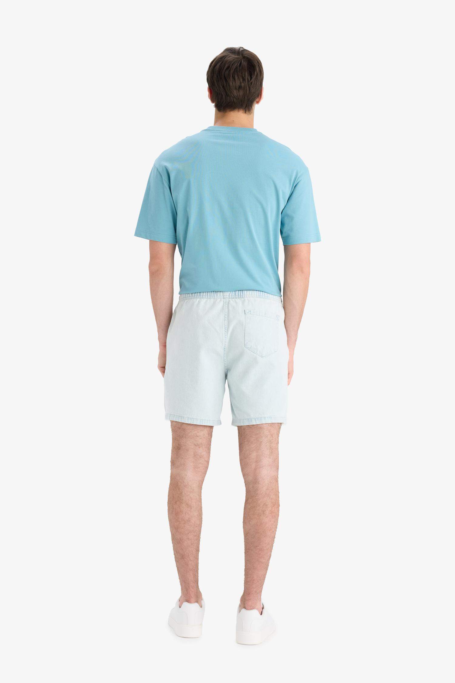 Short jean à coupe décontractée