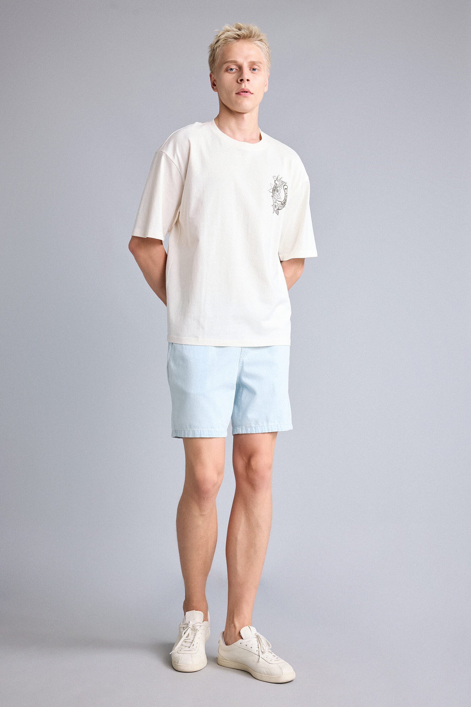 DeFacto %100 Pamuk Relaxed Fit Jean Bermuda Şort görsel 2