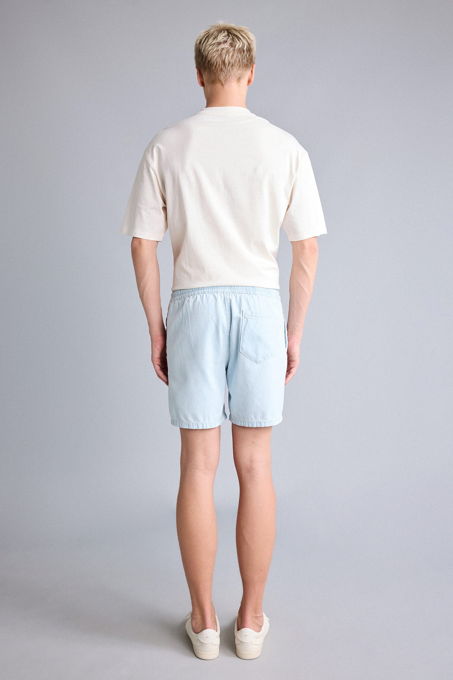 DeFacto %100 Pamuk Relaxed Fit Jean Bermuda Şort görsel 5