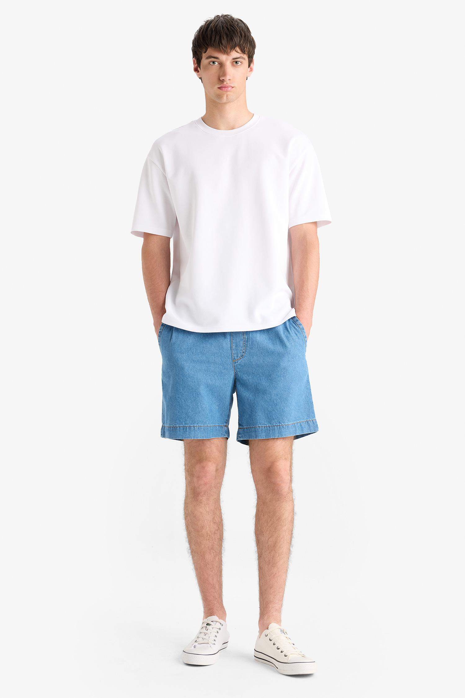 Short jean à coupe décontractée